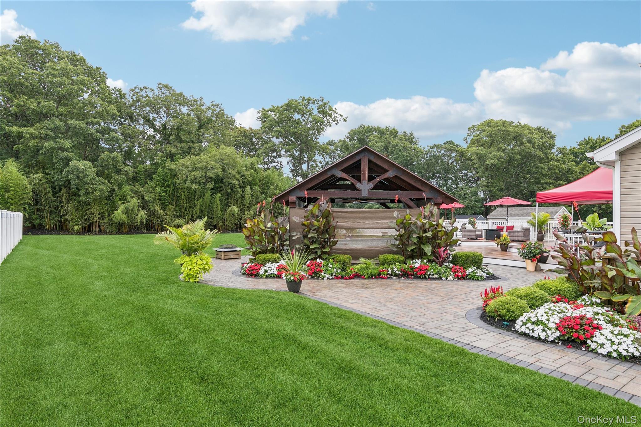 Single Family Carnation Drive Suffolk County, NY 11967, MLS-1042746-29