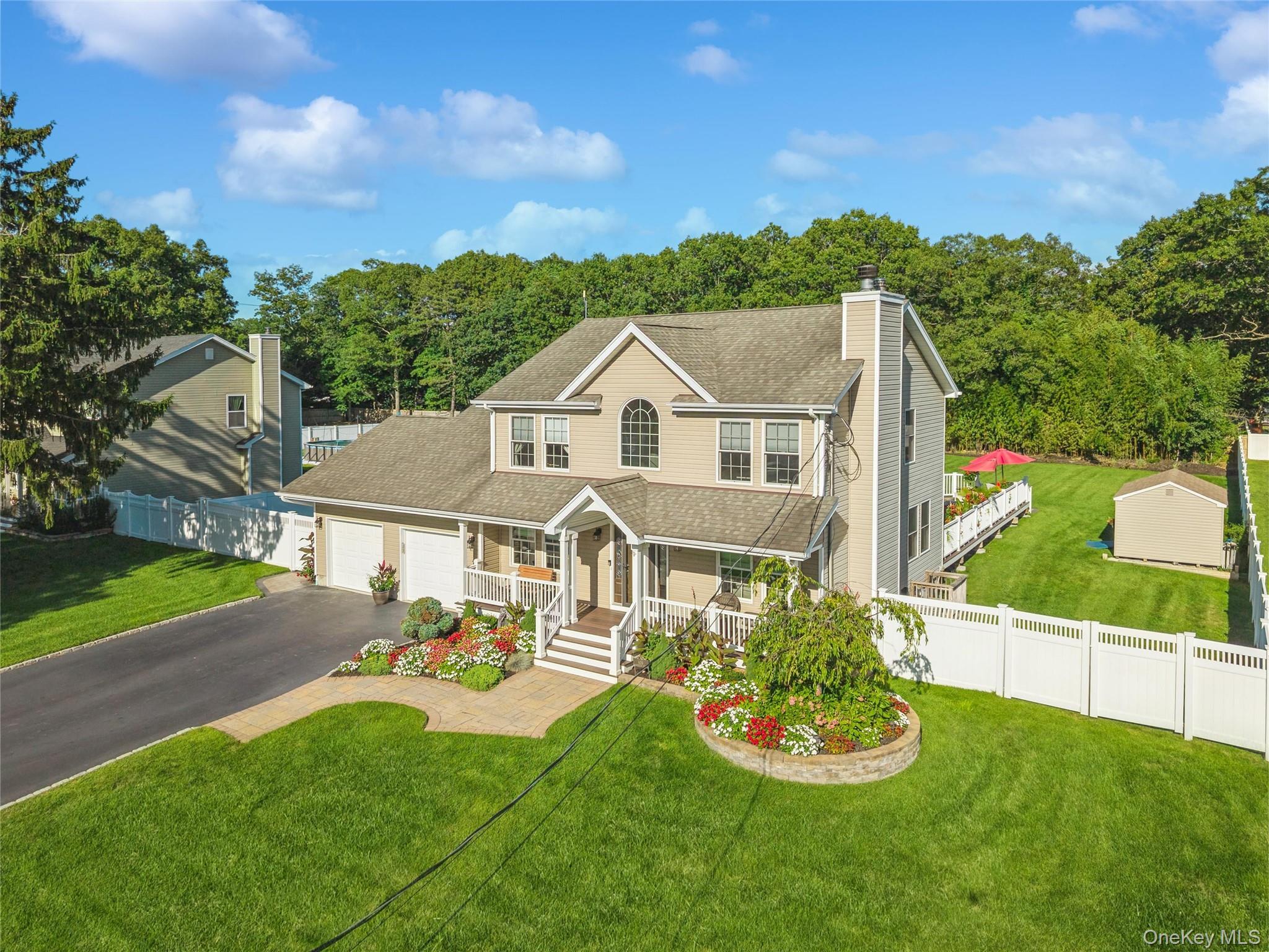 Single Family Carnation Drive  Suffolk County, NY 11967, MLS-1042746-42