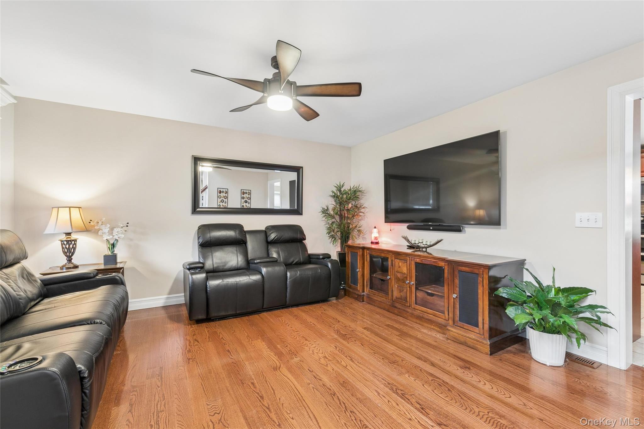 Single Family Carnation Drive Suffolk County, NY 11967, MLS-1042746-9