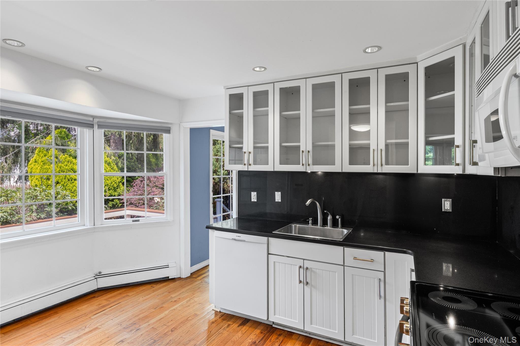 Single Family Sea Ridge Court Suffolk County, NY 11743, MLS-1042767-13
