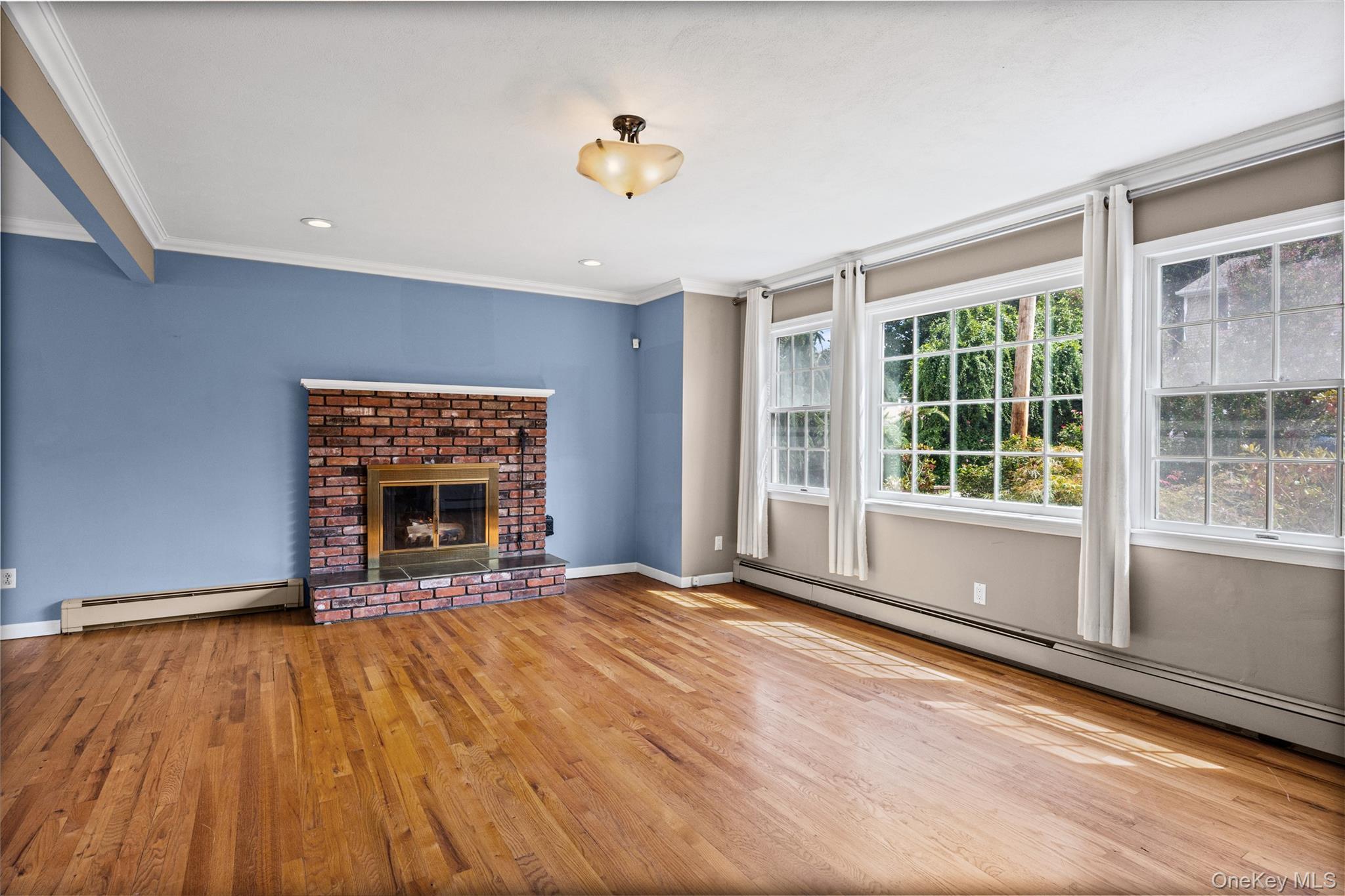 Single Family Sea Ridge Court Suffolk County, NY 11743, MLS-1042767-4