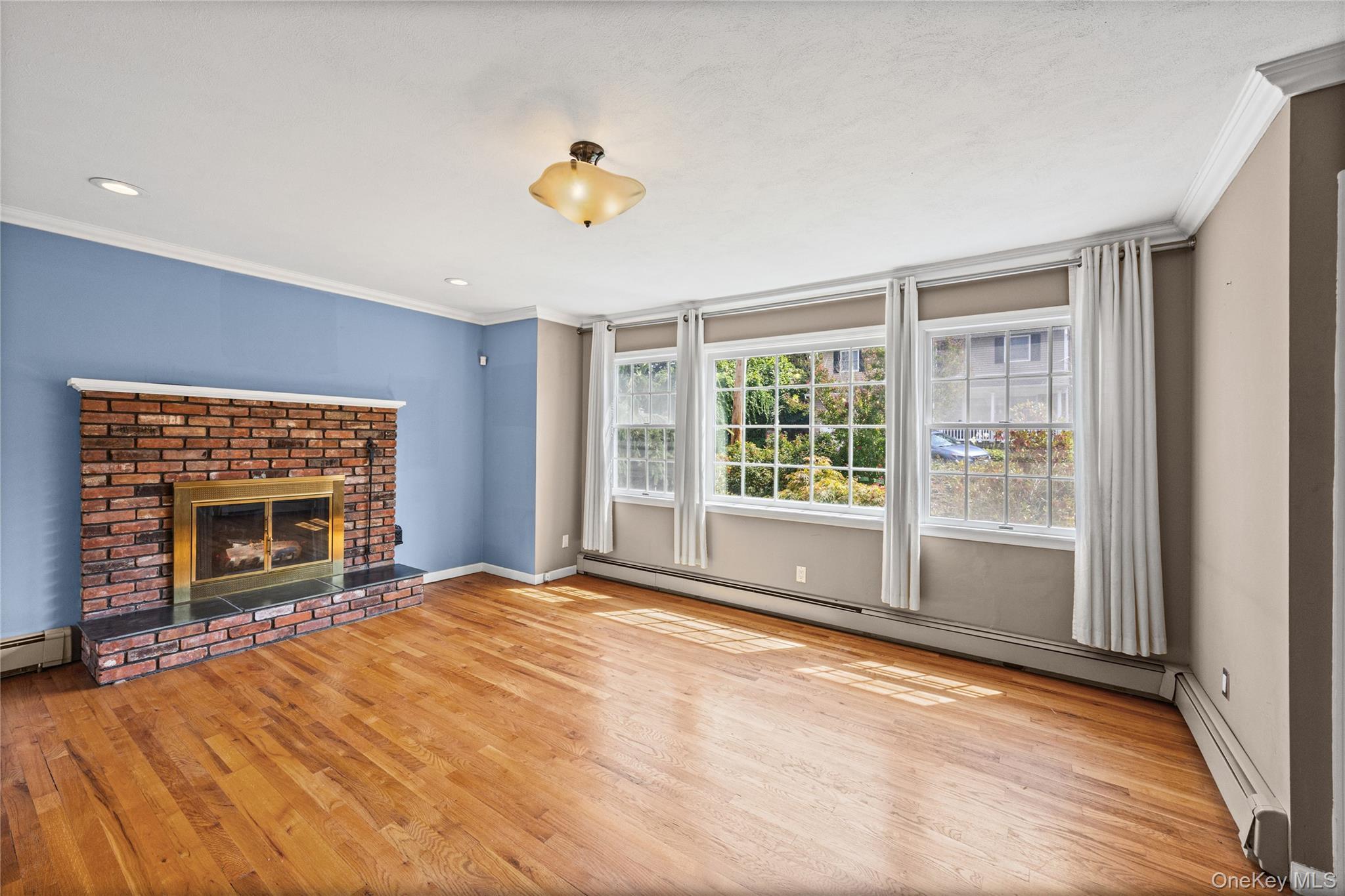 Single Family Sea Ridge Court Suffolk County, NY 11743, MLS-1042767-8