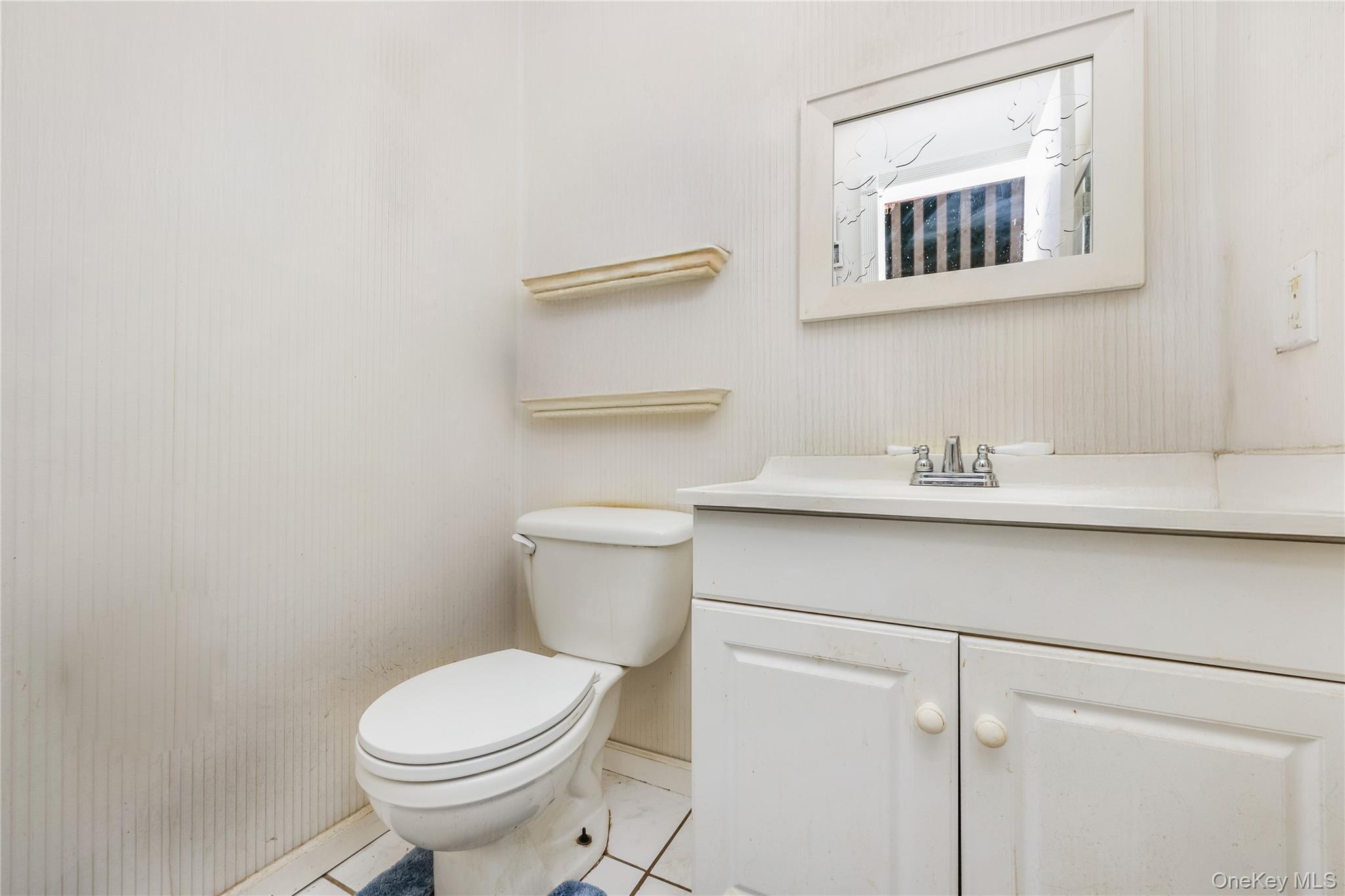 Single Family Shade Tree Lane Suffolk County, NY 11772, MLS-1042770-20
