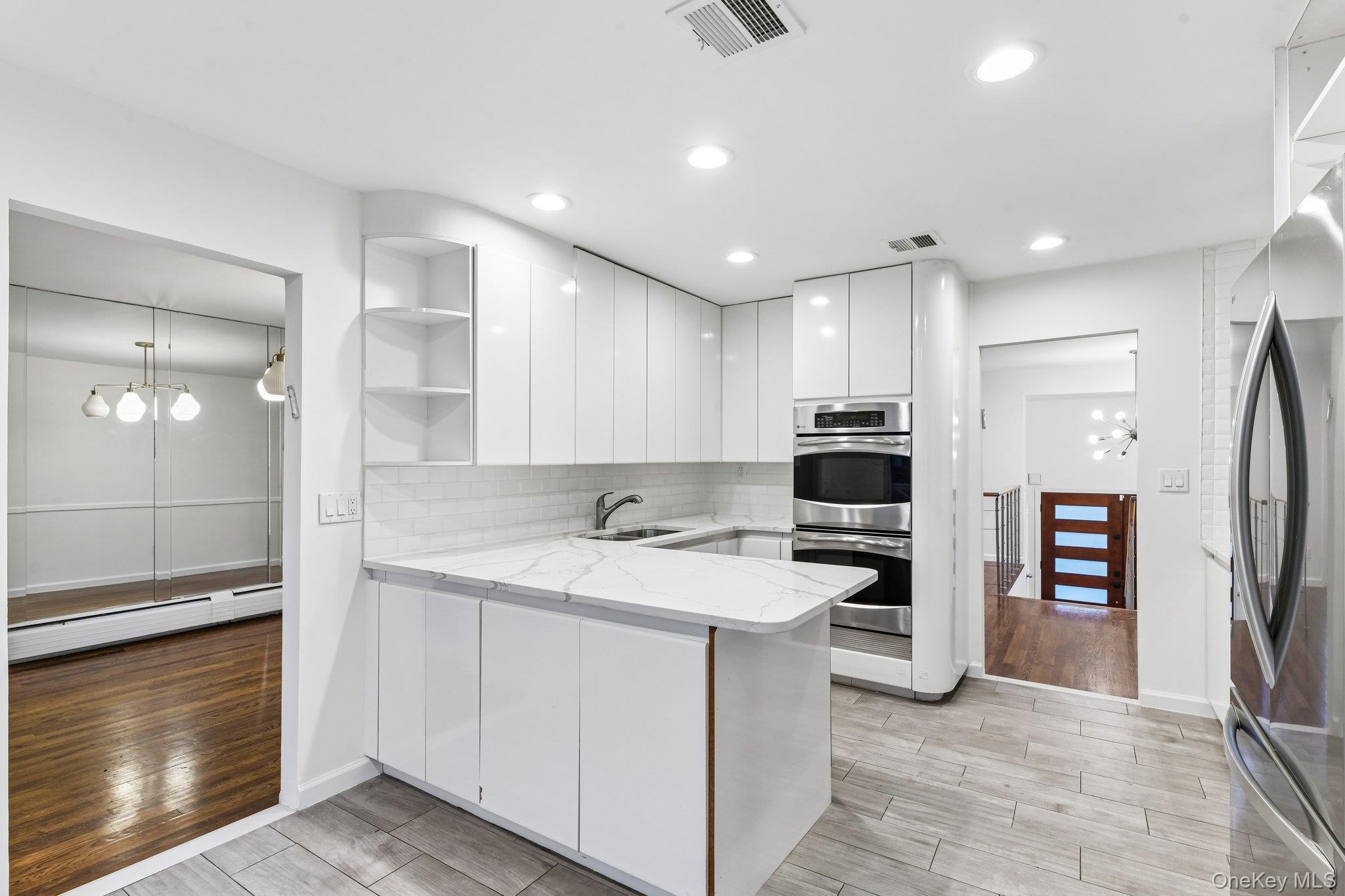 Single Family Fordham Lane Nassau County, NY 11598, MLS-1042792-17