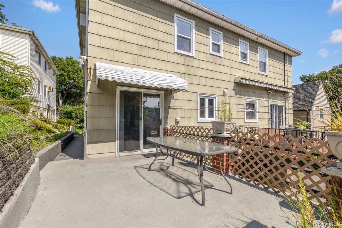 Single Family Midland Avenue Westchester County, NY 10708, MLS-1042801-15