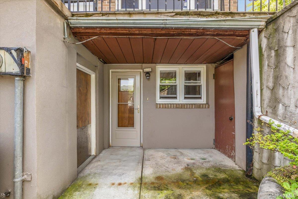 Single Family Midland Avenue Westchester County, NY 10708, MLS-1042801-21