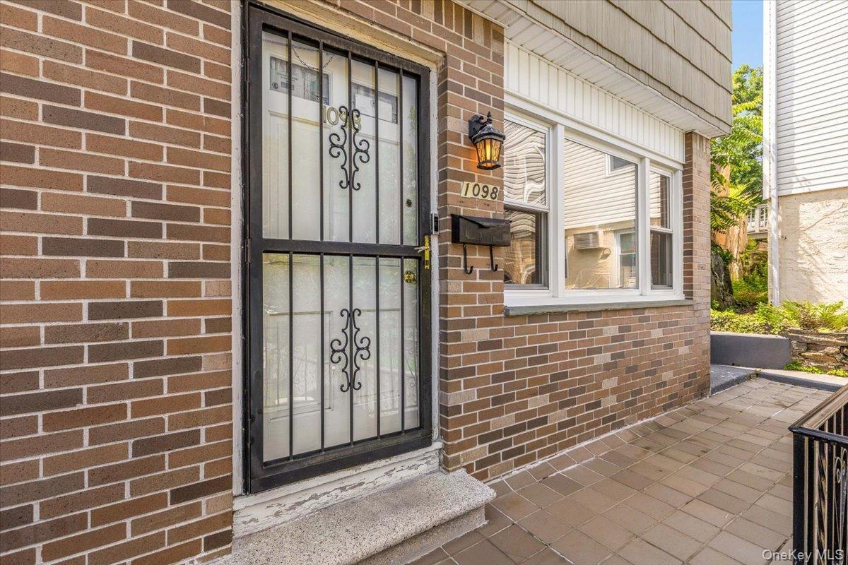 Single Family Midland Avenue Westchester County, NY 10708, MLS-1042801-3
