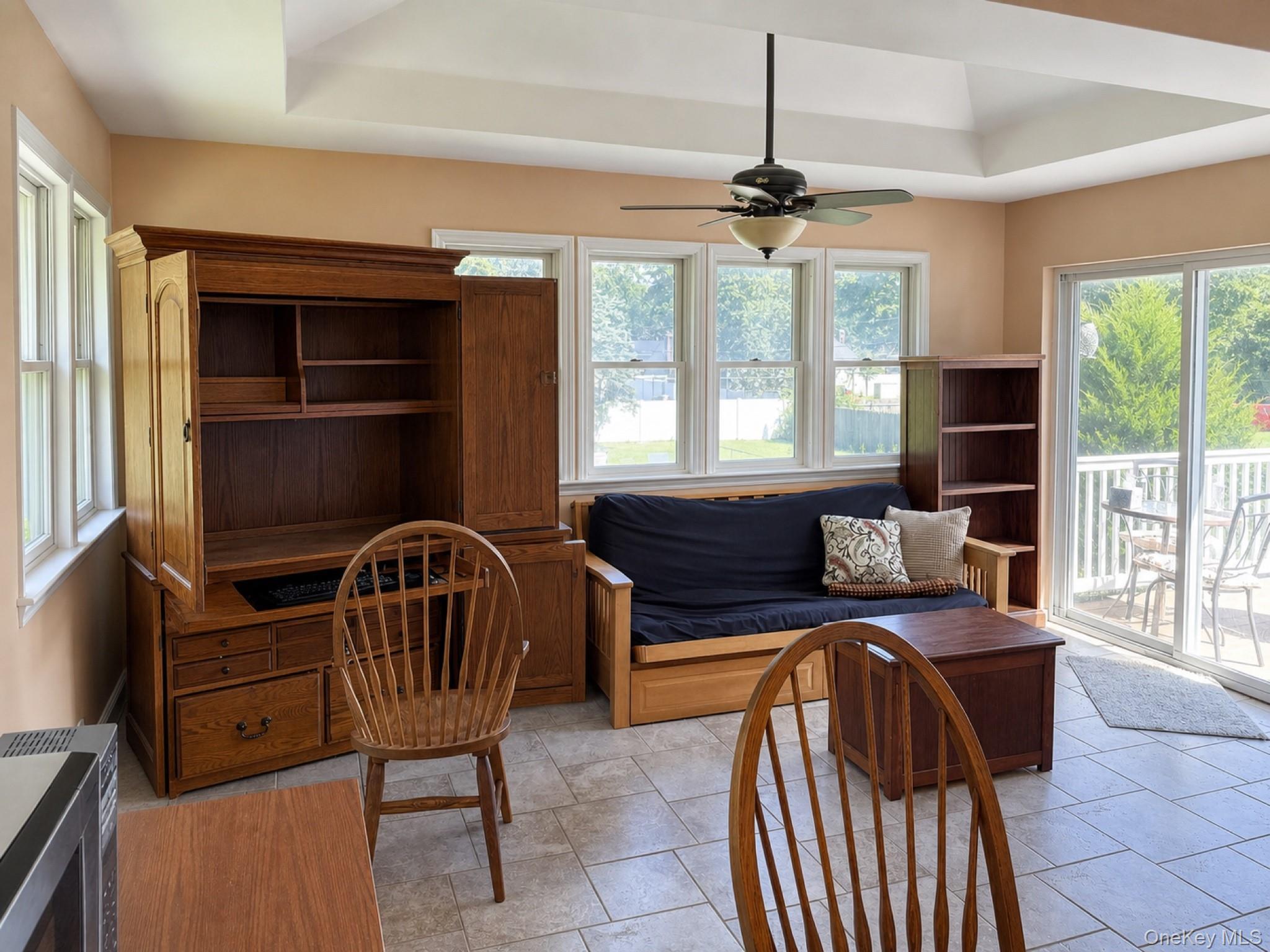 Single Family Cherrywood Drive Suffolk County, NY 11731, MLS-1042804-11