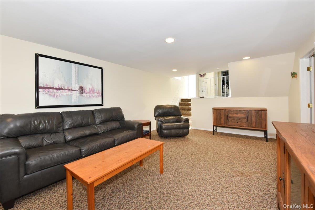 Single Family Glenwood Road Nassau County, NY 11803, MLS-1042827-24