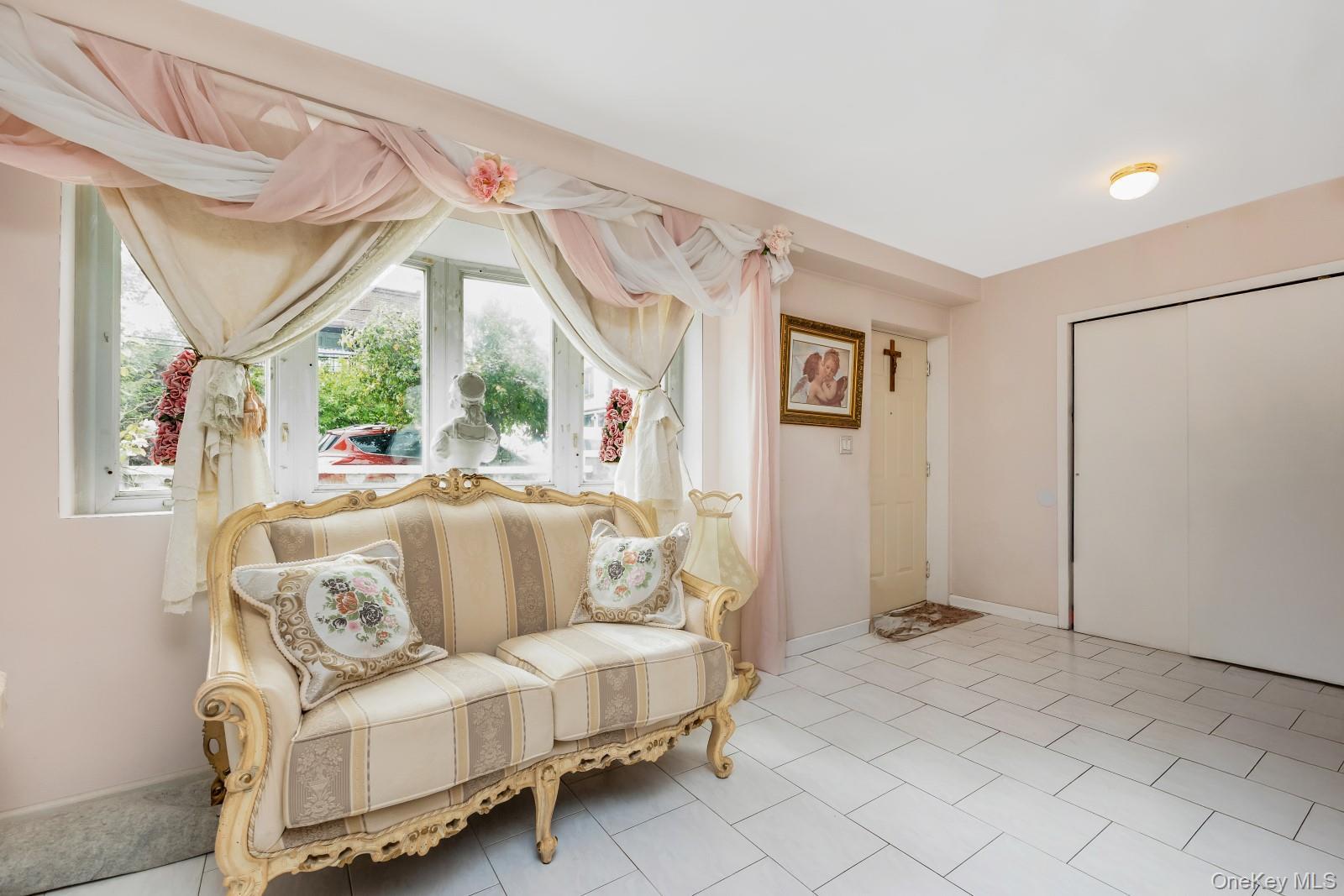 Single Family 62nd Drive  Queens, NY 11379, MLS-1042833-6