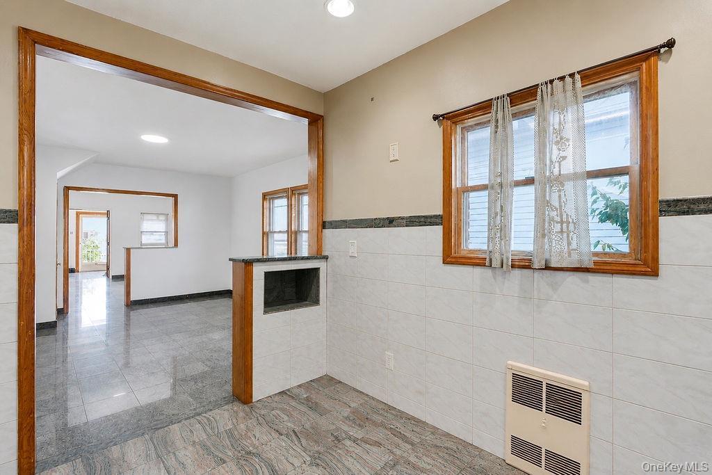 Single Family 159th Avenue  Queens, NY 11414, MLS-1042834-12
