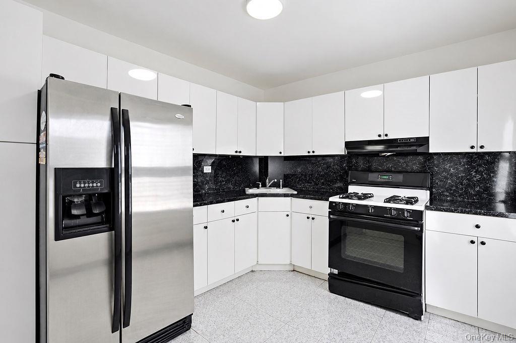 Single Family 159th Avenue  Queens, NY 11414, MLS-1042834-20