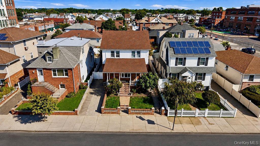 Single Family 159th Avenue  Queens, NY 11414, MLS-1042834-32