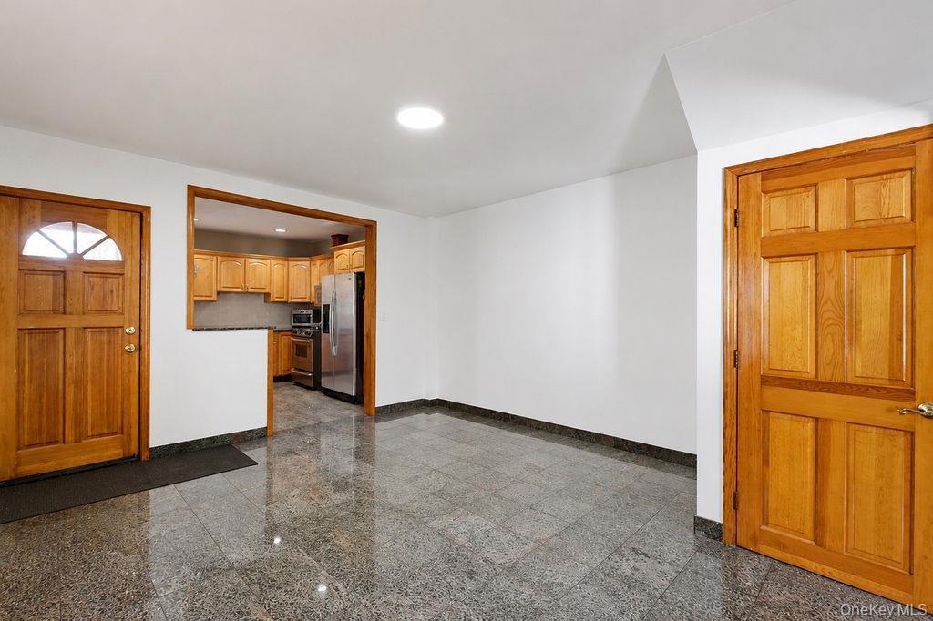 Single Family 159th Avenue  Queens, NY 11414, MLS-1042834-4