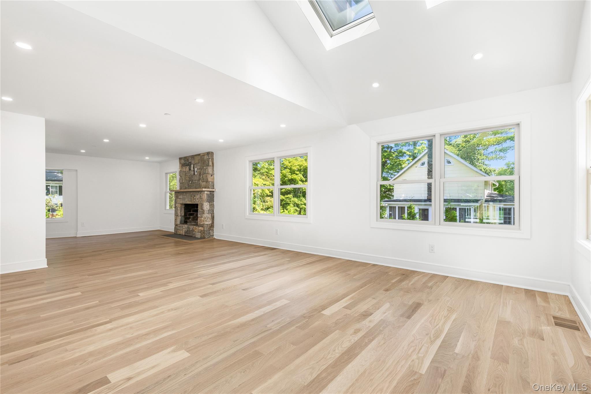 Single Family Pinesbridge Road  Westchester County, NY 10546, MLS-1042846-15