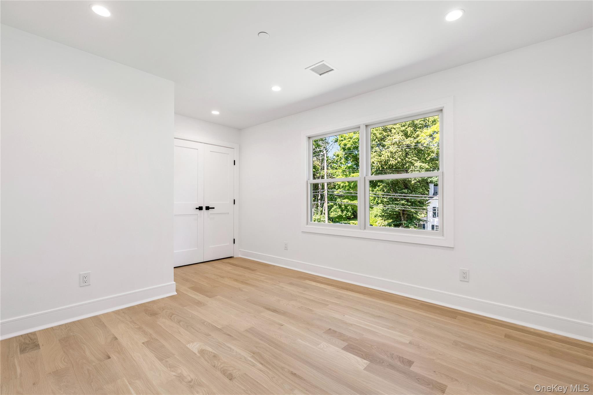Single Family Pinesbridge Road  Westchester County, NY 10546, MLS-1042846-37