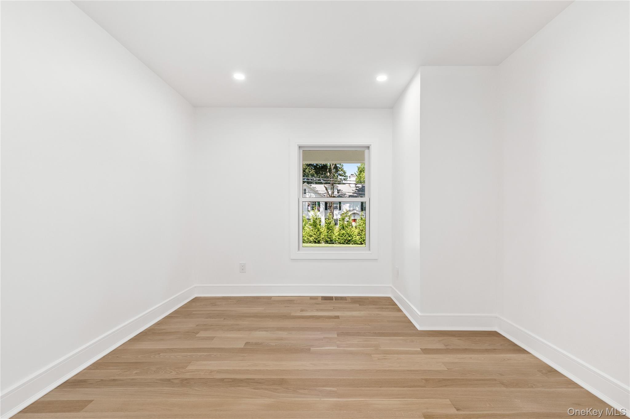 Single Family Pinesbridge Road  Westchester County, NY 10546, MLS-1042846-45