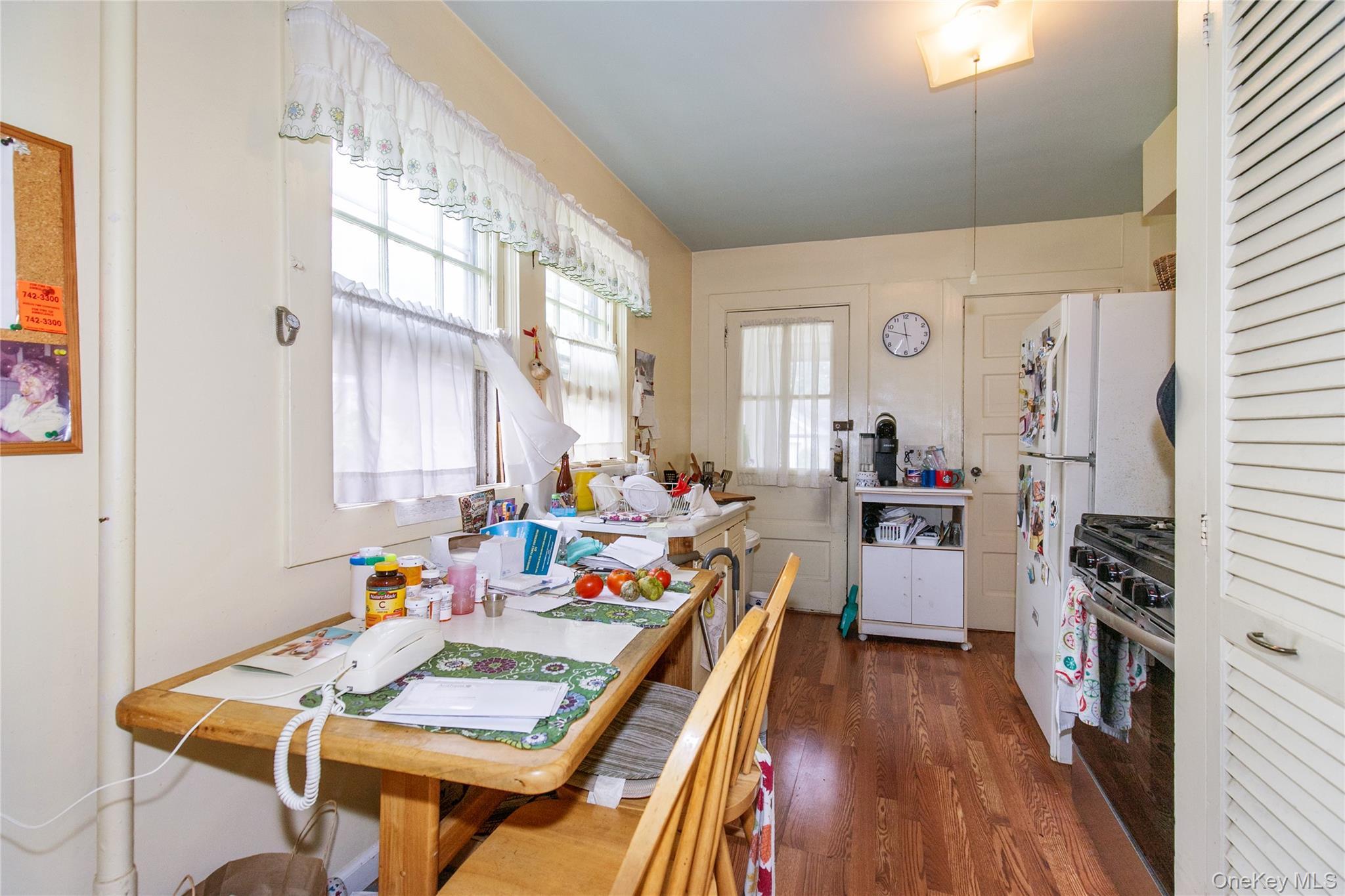 Single Family Saint Marks Place Nassau County, NY 11577, MLS-1042847-6