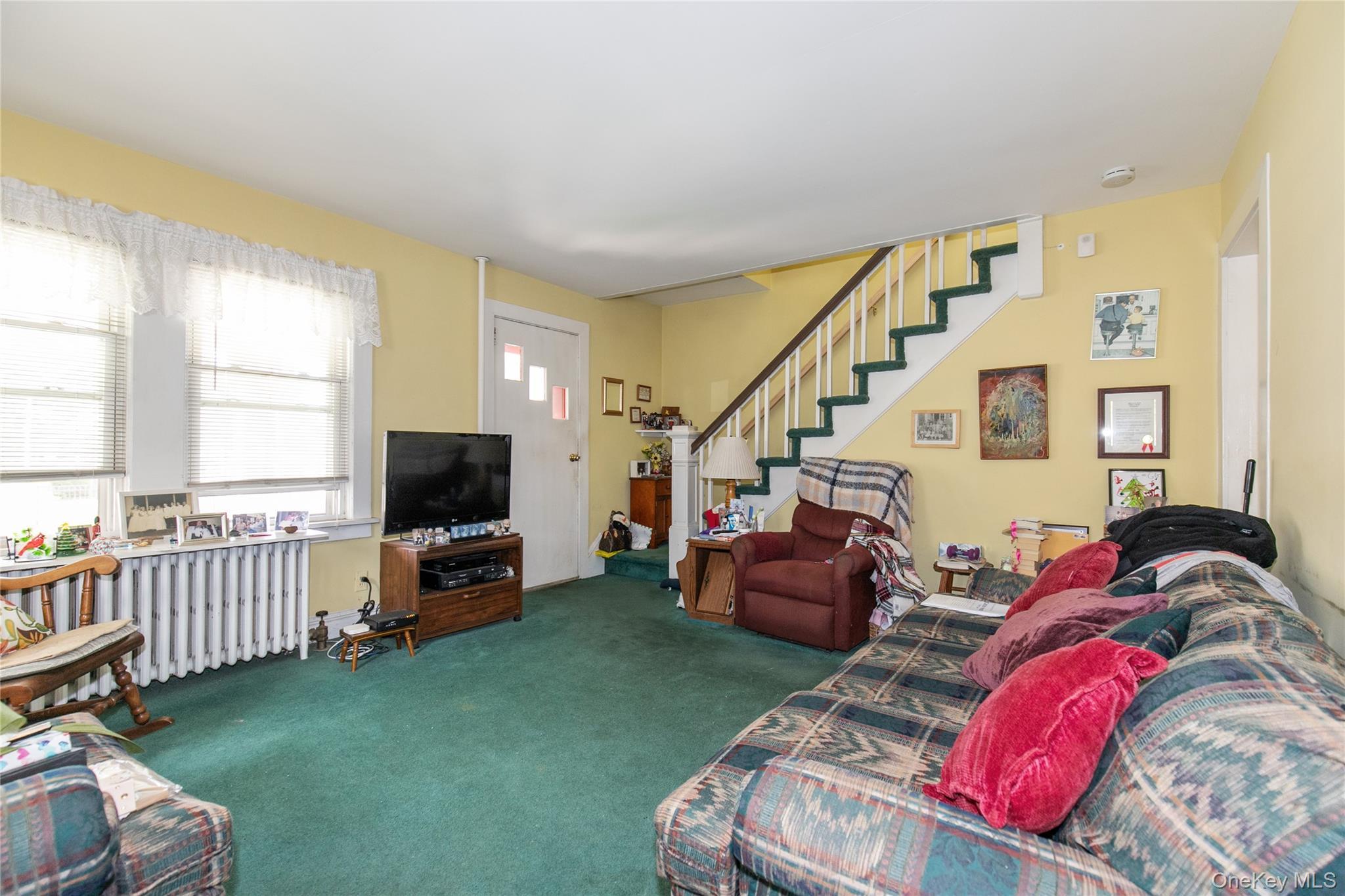 Single Family Saint Marks Place Nassau County, NY 11577, MLS-1042847-9