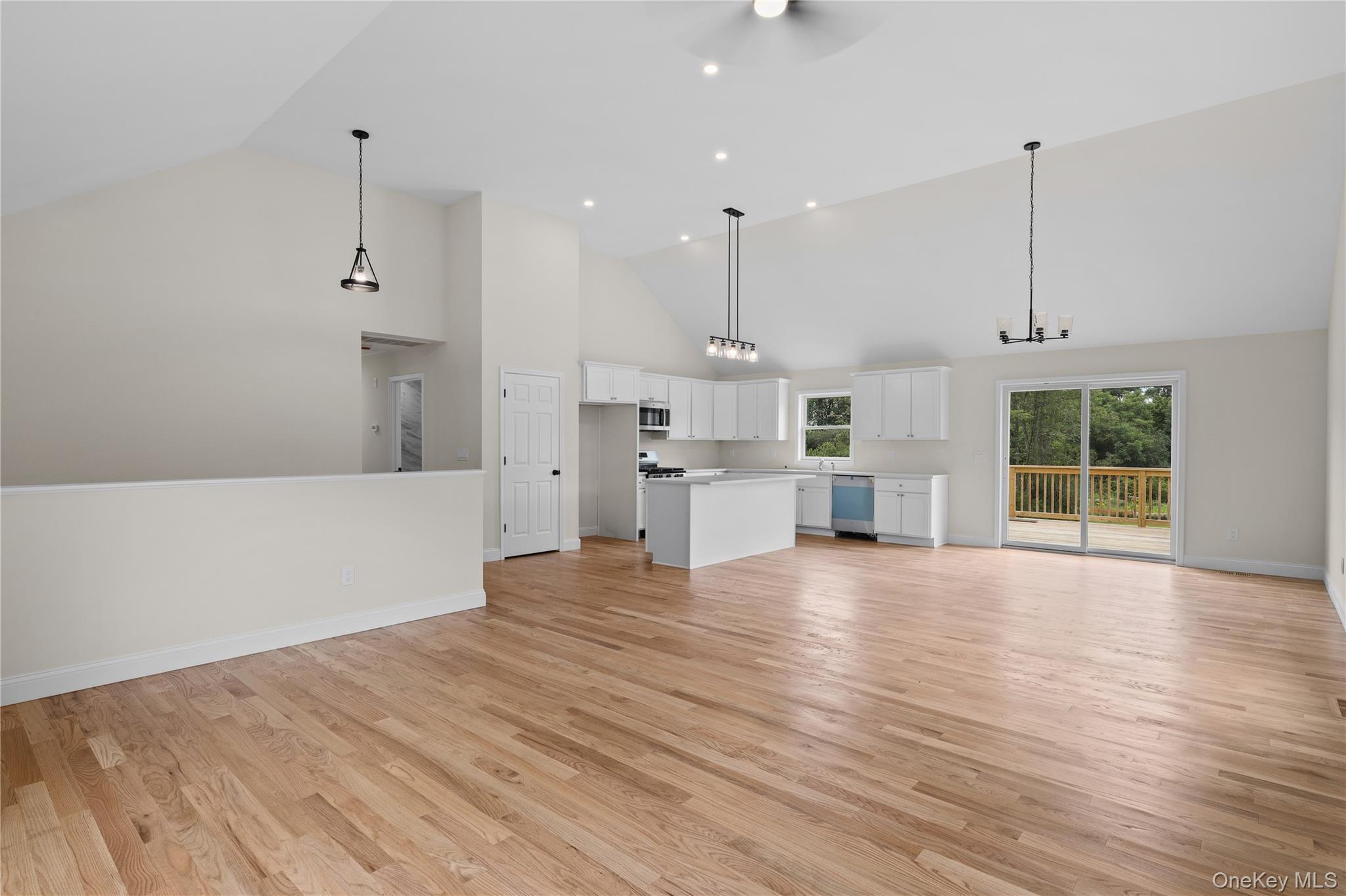 Single Family Robinson Lane  Dutchess County, NY 12590, MLS-1042858-4