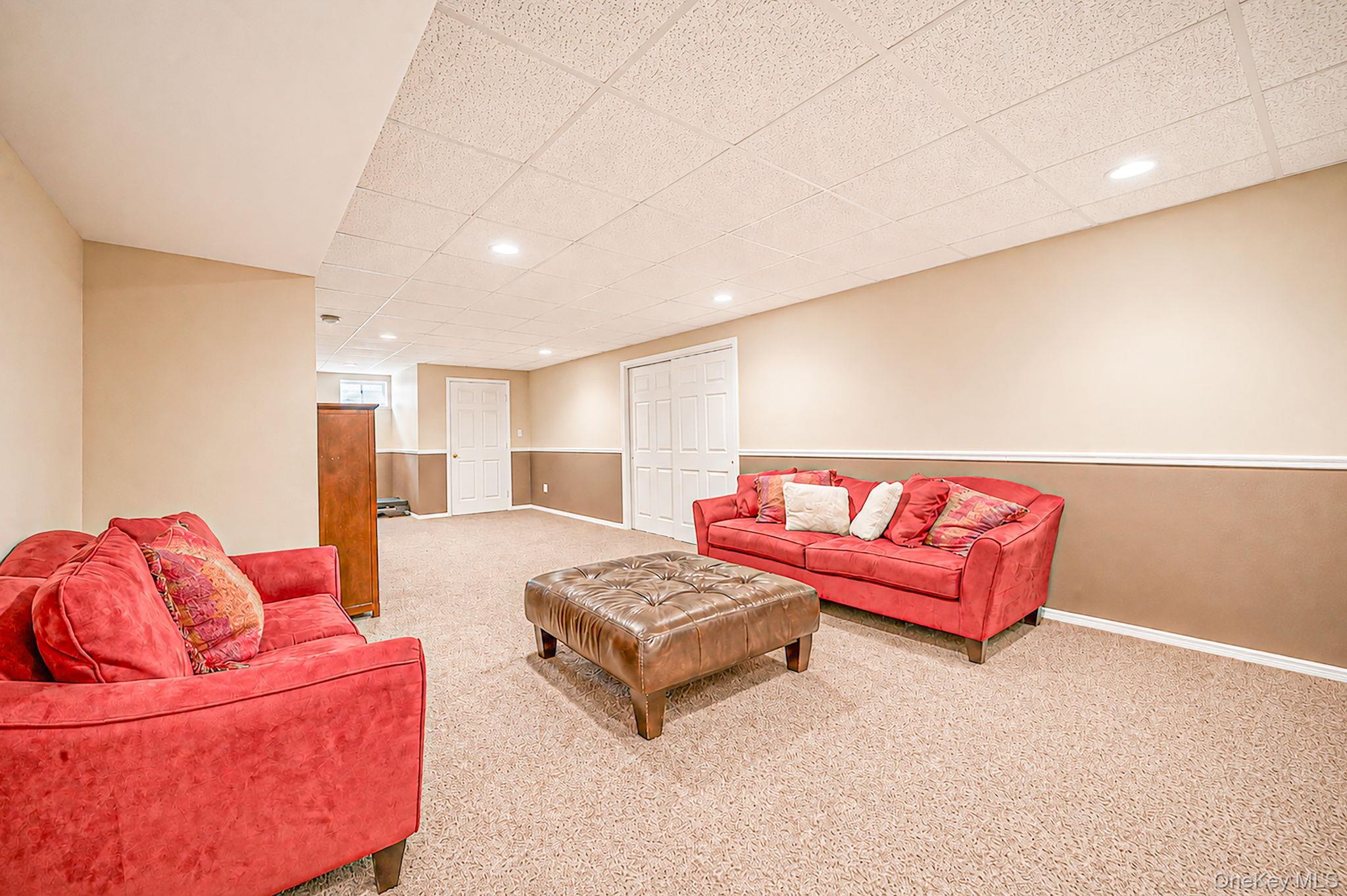 Single Family Independence Way Suffolk County, NY 11764, MLS-1042861-31