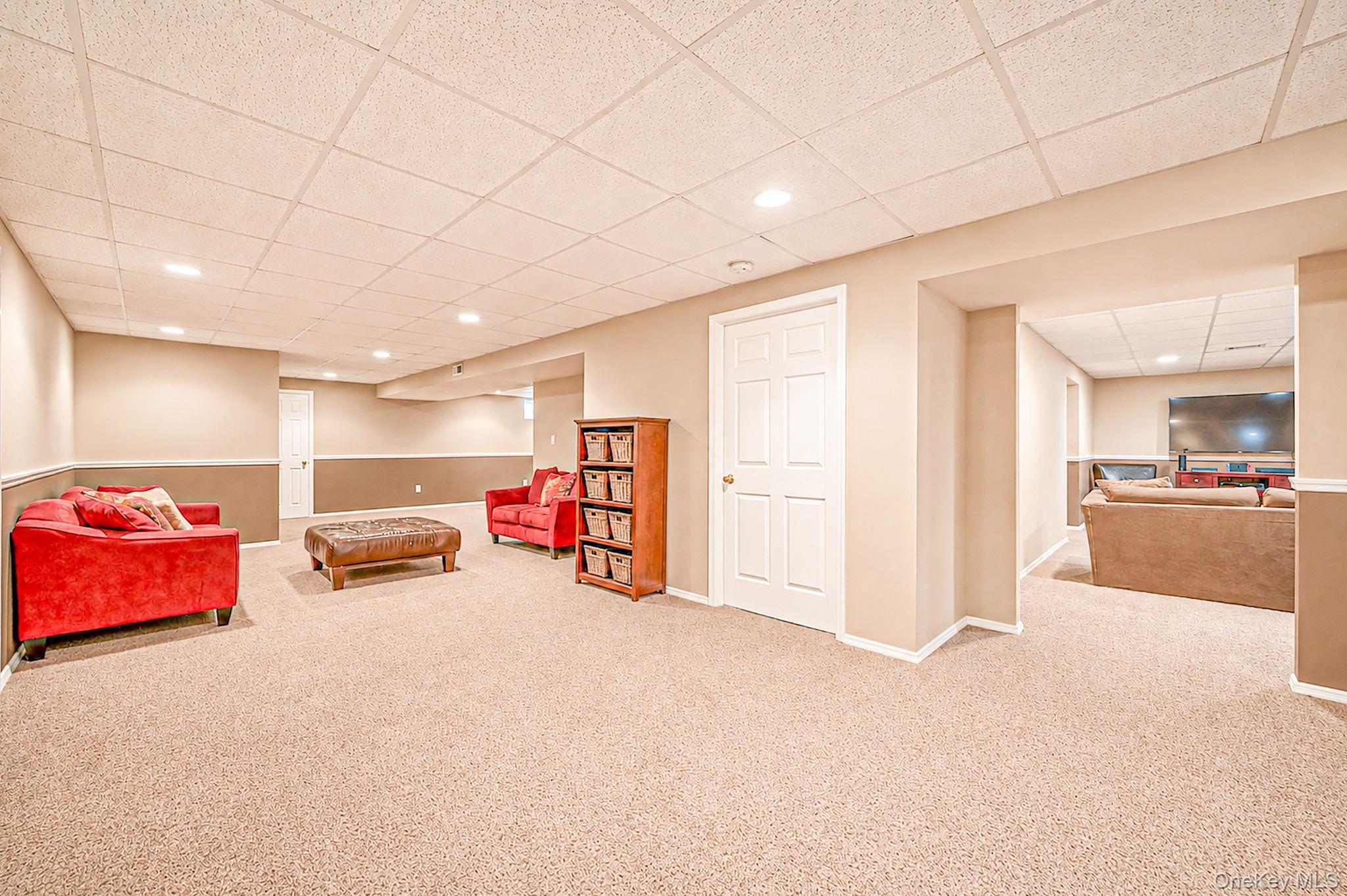 Single Family Independence Way Suffolk County, NY 11764, MLS-1042861-33