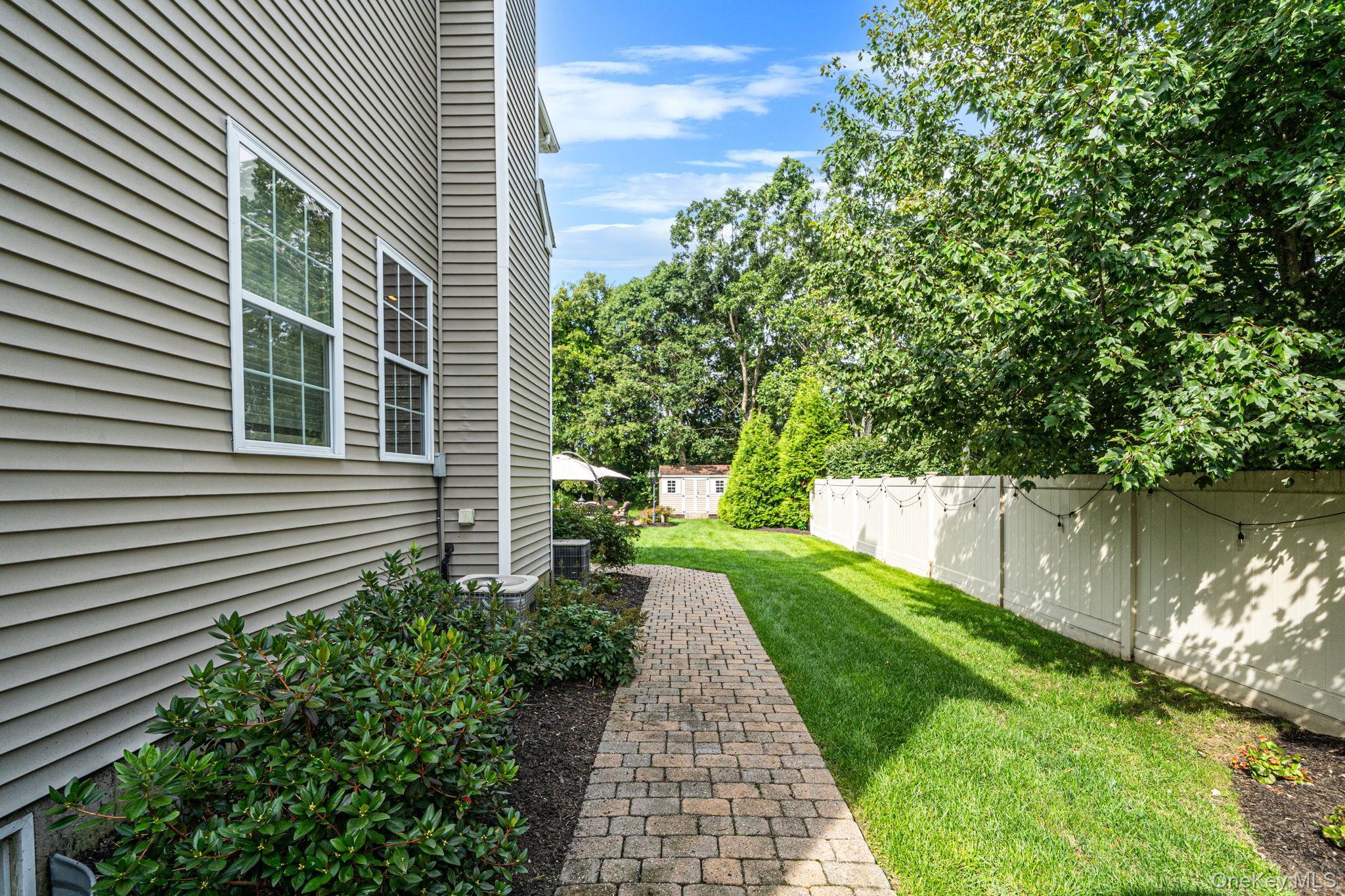 Single Family Independence Way Suffolk County, NY 11764, MLS-1042861-41