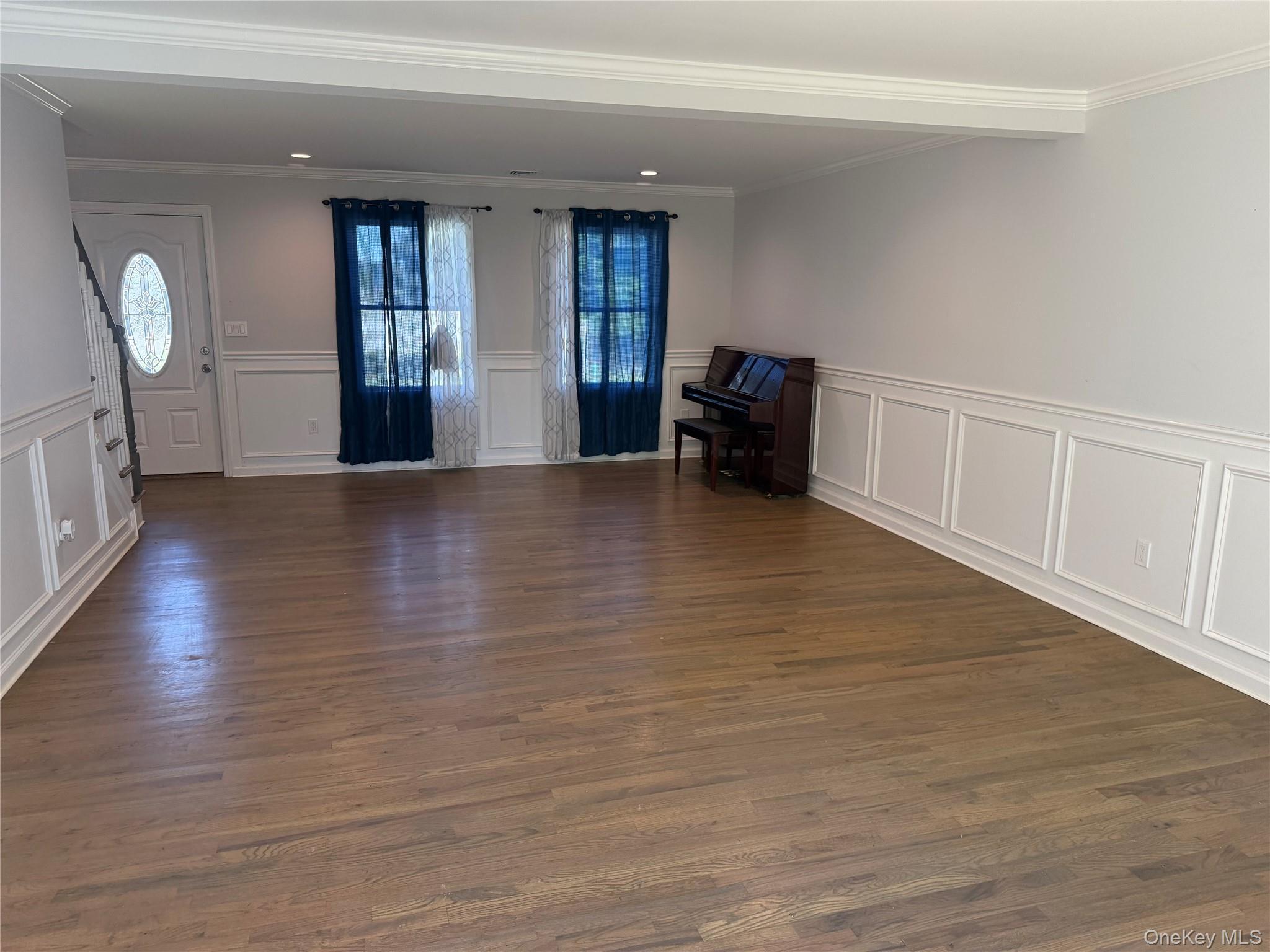 Single Family W Narcissus Road Suffolk County, NY 11951, MLS-1042865-10