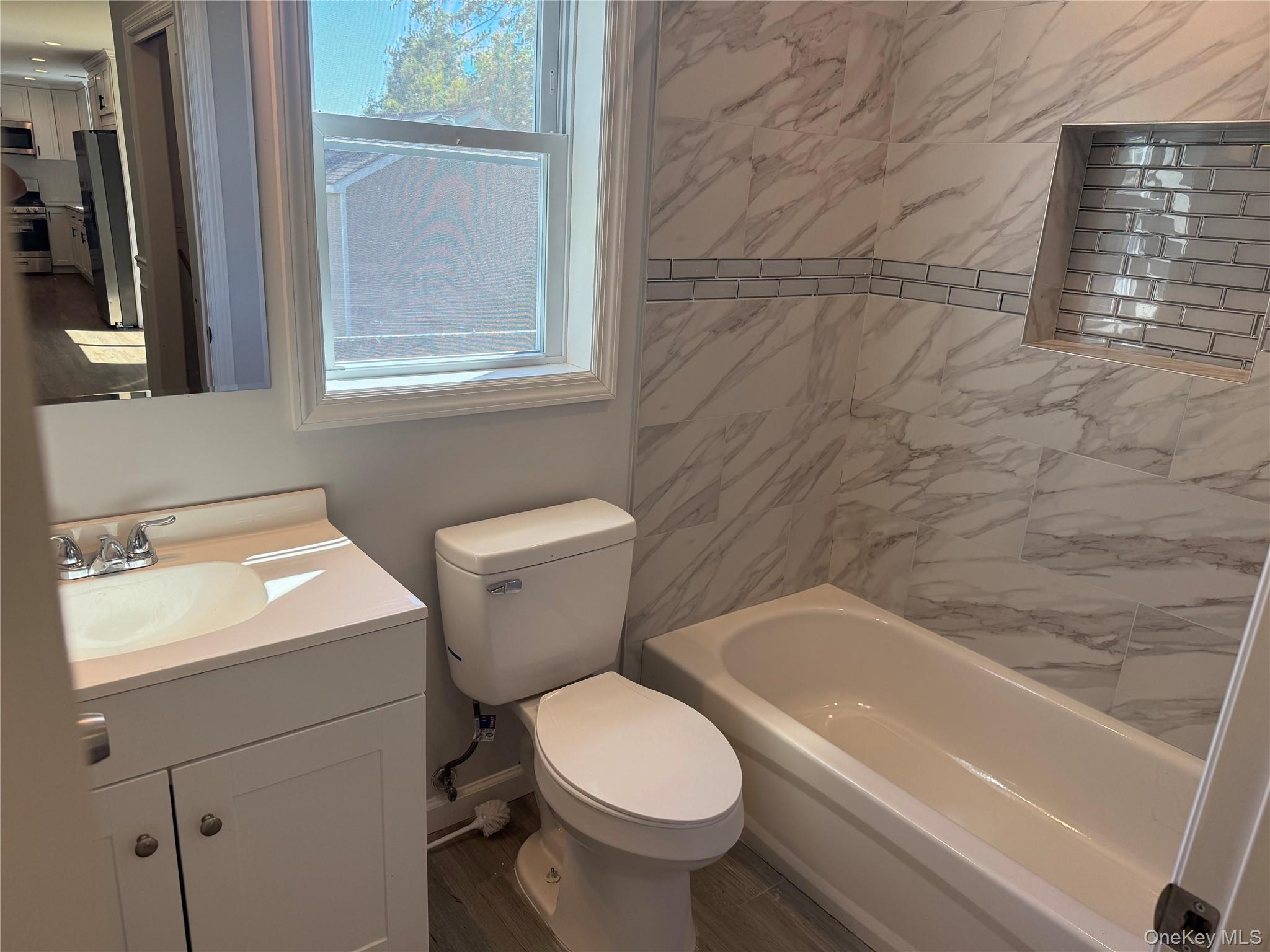 Single Family W Narcissus Road Suffolk County, NY 11951, MLS-1042865-11