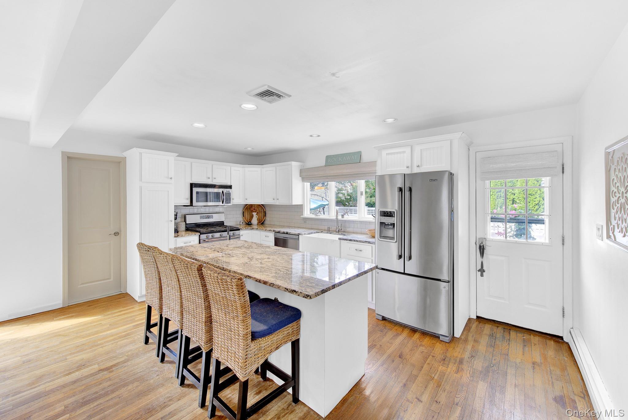Single Family Cedarhurst Avenue  Nassau County, NY 11569, MLS-1042871-10
