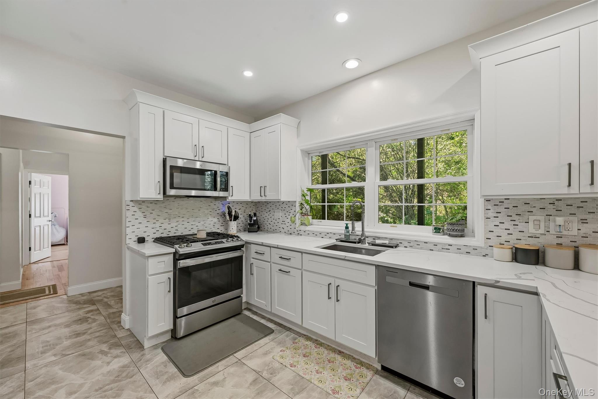 Single Family Hambletonian Avenue Orange County, NY 10918, MLS-1042882-11