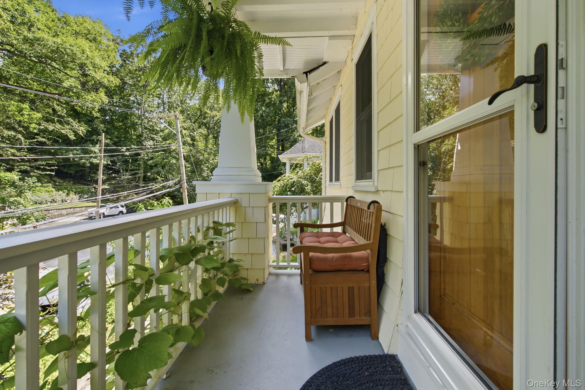 Single Family Norwood Avenue Suffolk County, NY 11768, MLS-1042888-11