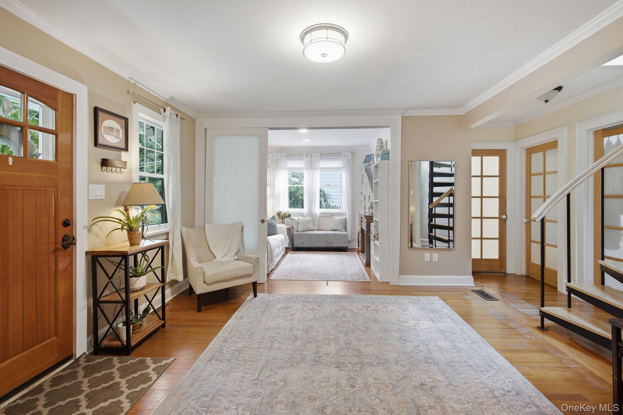 Single Family Norwood Avenue Suffolk County, NY 11768, MLS-1042888-13