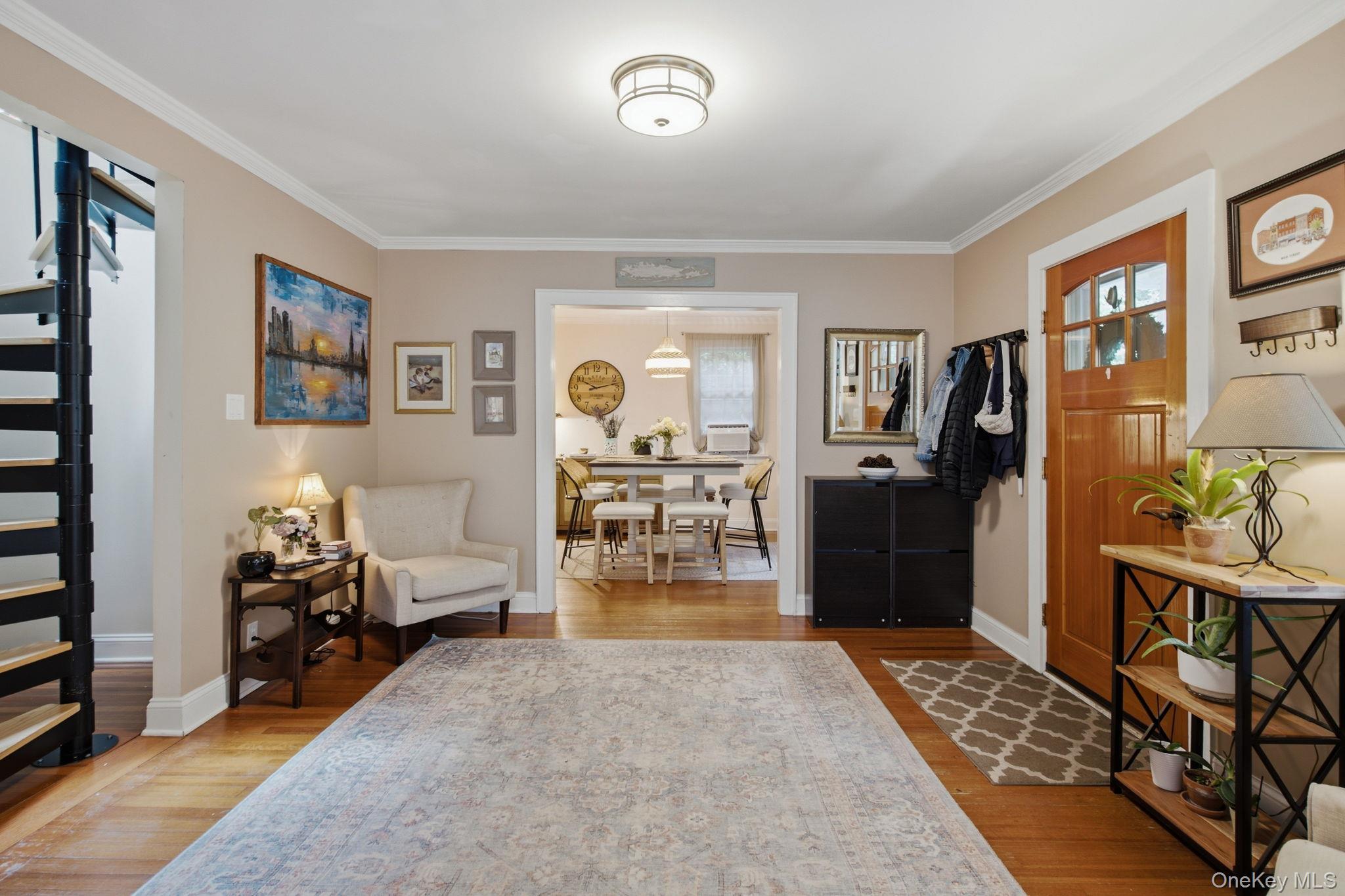 Single Family Norwood Avenue Suffolk County, NY 11768, MLS-1042888-17