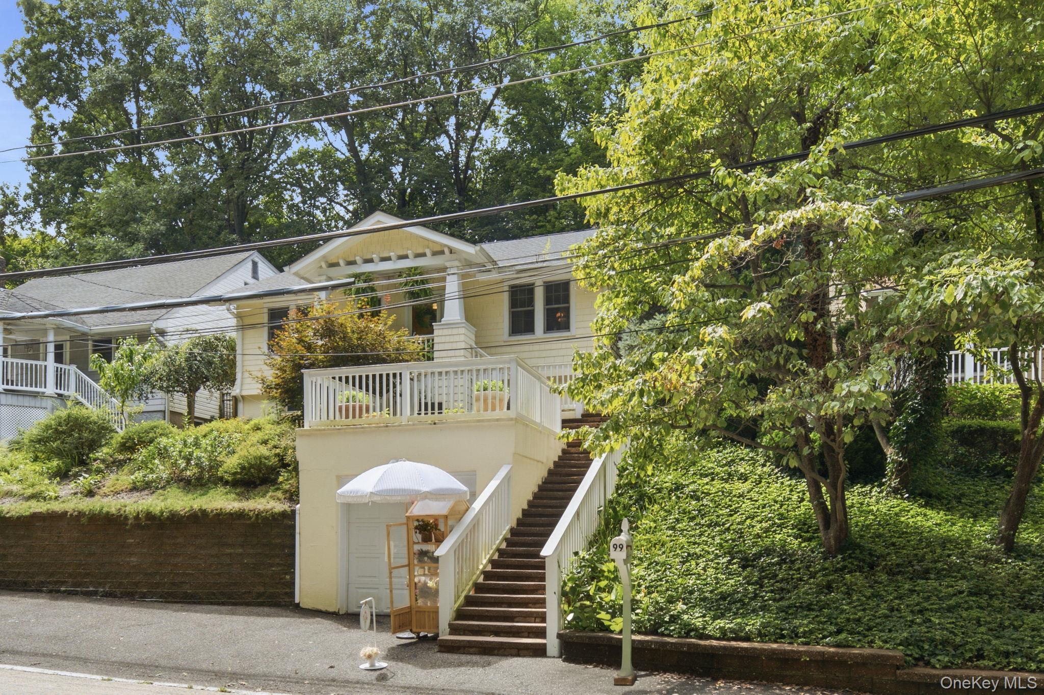 Single Family Norwood Avenue Suffolk County, NY 11768, MLS-1042888-9