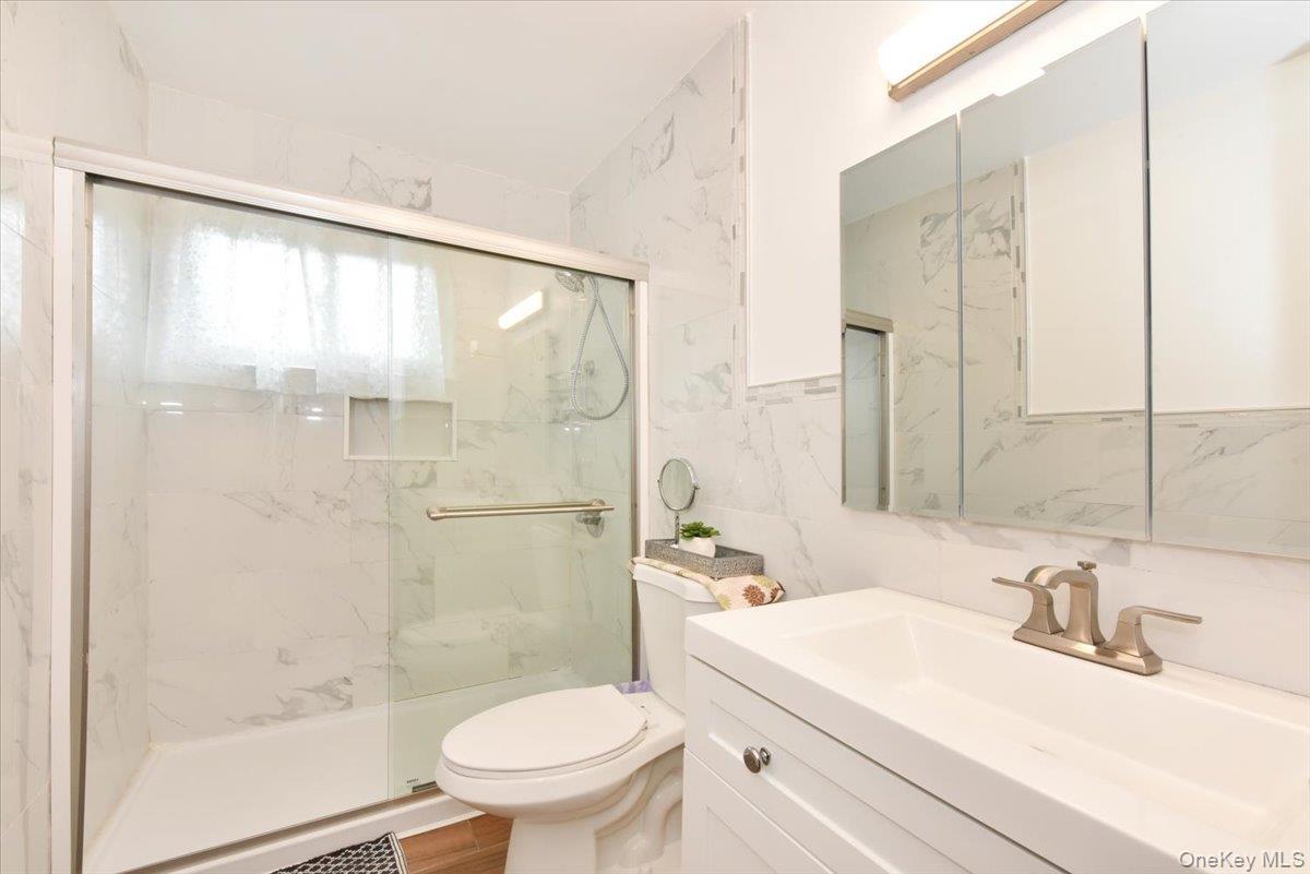Single Family Jenkins Avenue  Suffolk County, NY 11703, MLS-1042906-20