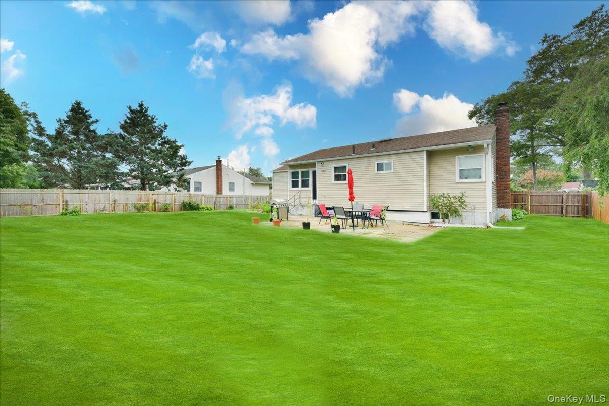 Single Family Jenkins Avenue  Suffolk County, NY 11703, MLS-1042906-26