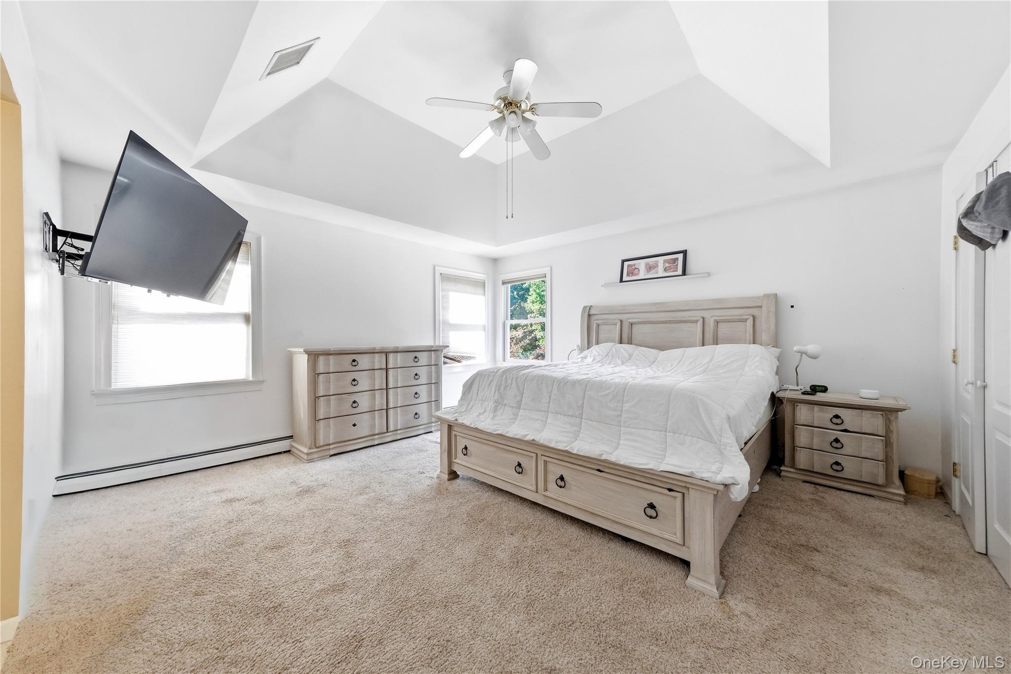 Single Family Melrose Parkway Suffolk County, NY 11772, MLS-1042925-20