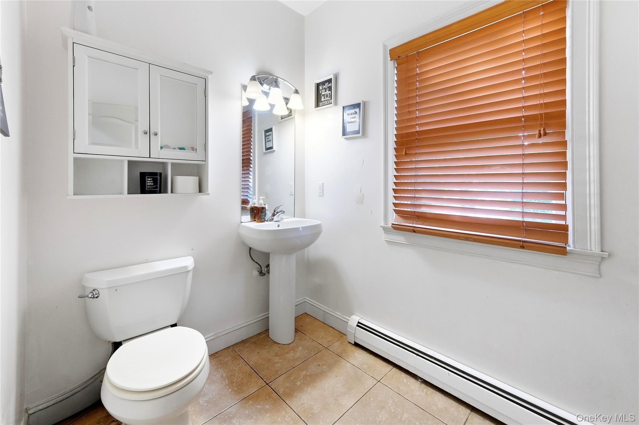 Single Family Melrose Parkway Suffolk County, NY 11772, MLS-1042925-27
