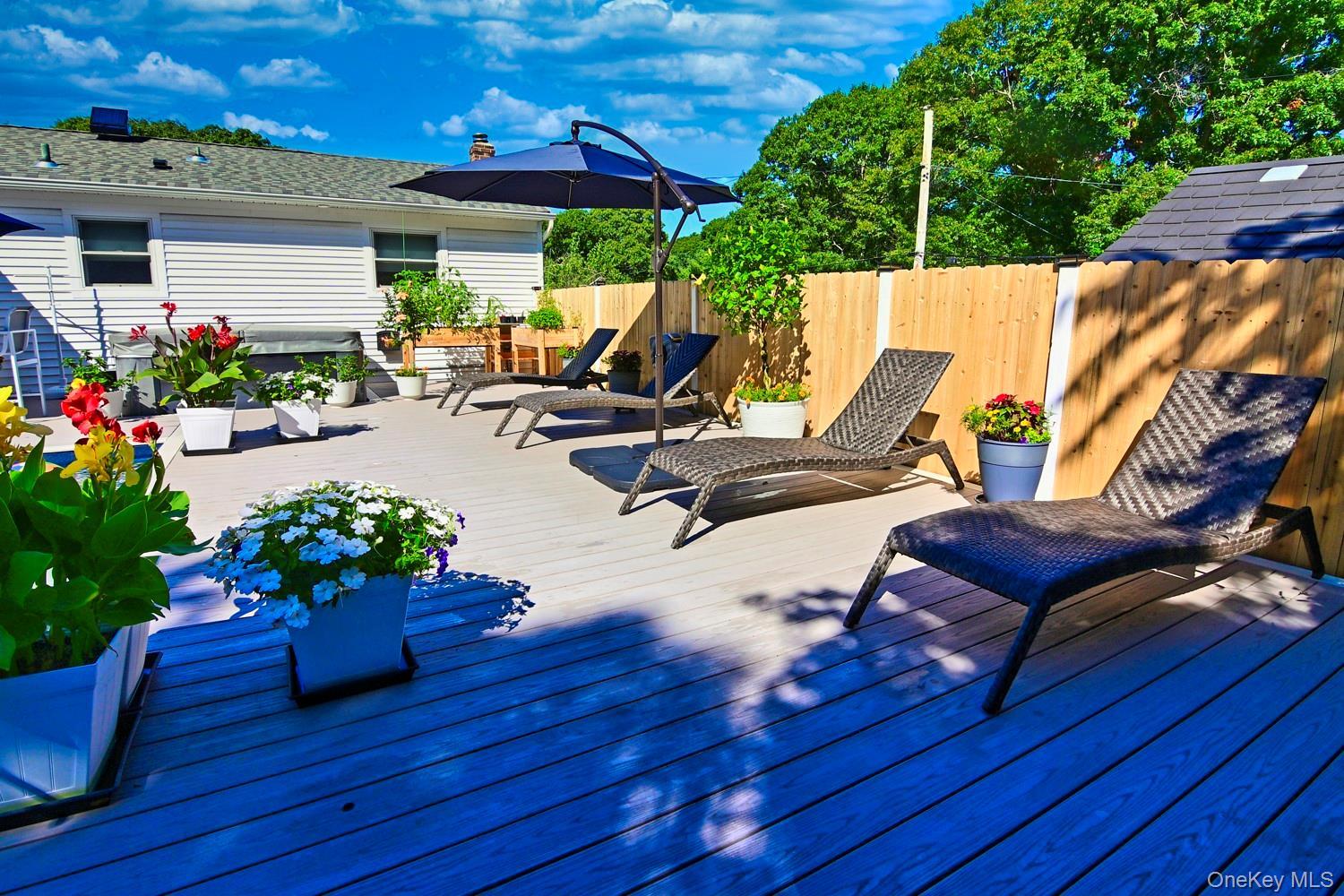 Single Family Kathy Street Suffolk County, NY 11946, MLS-1042932-41