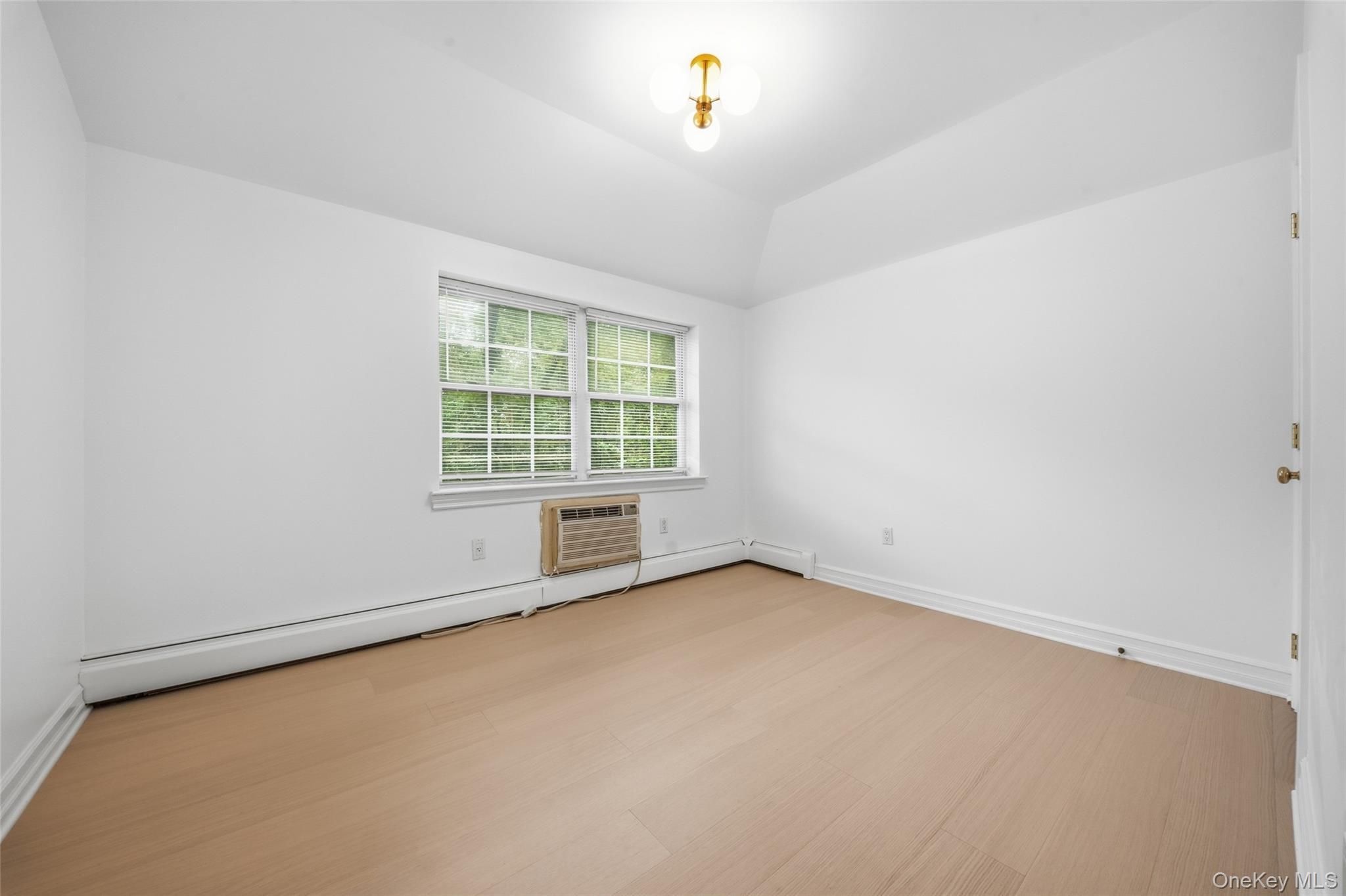Single Family 157th Street  Queens, NY 11355, MLS-1042960-10