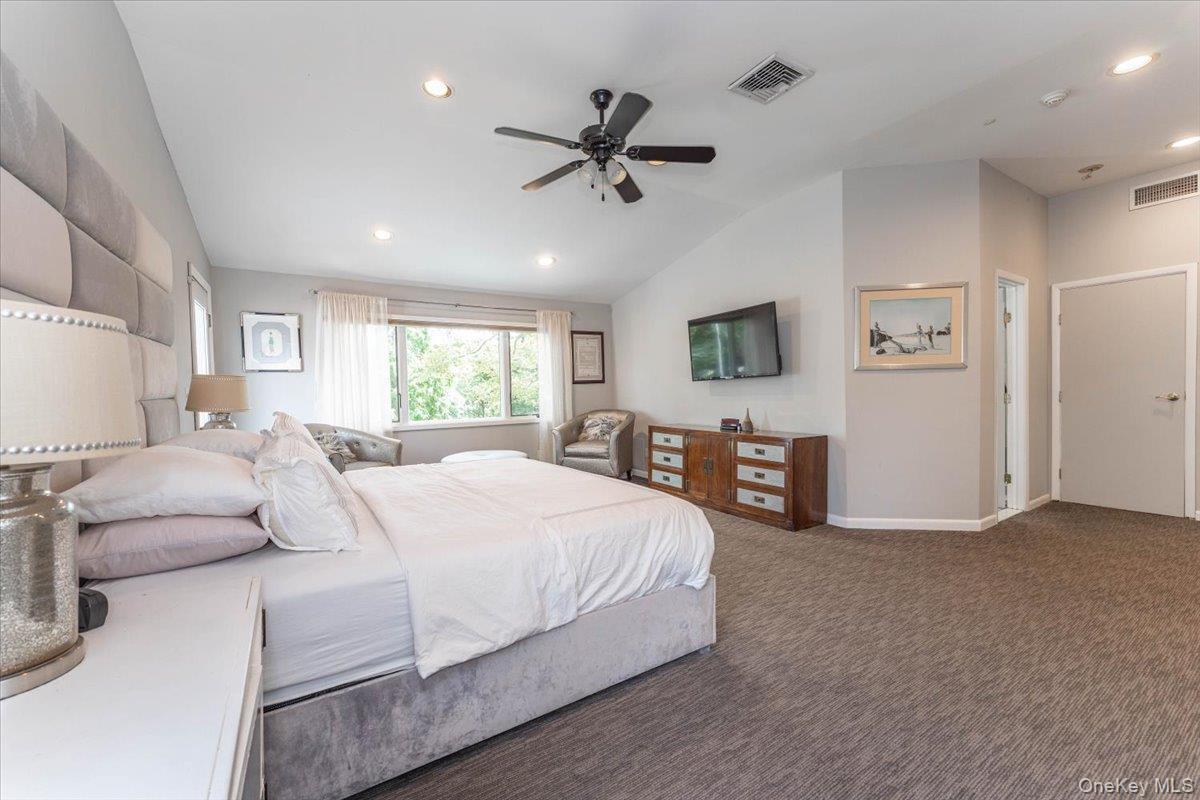 Single Family Woodmere Boulevard  Nassau County, NY 11598, MLS-1042971-14