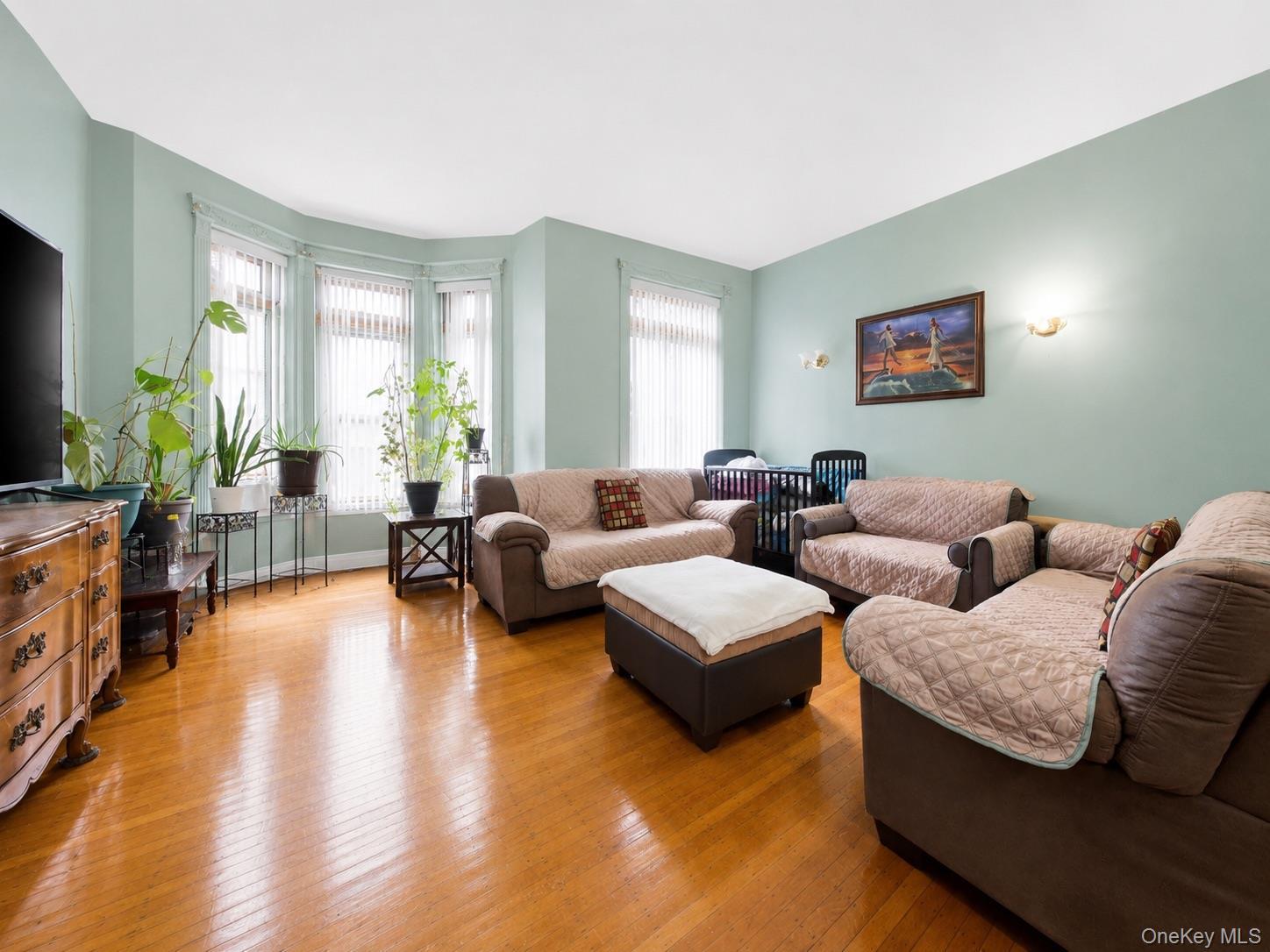Single Family Brooklyn Avenue Brooklyn, NY 11213, MLS-1042989-10