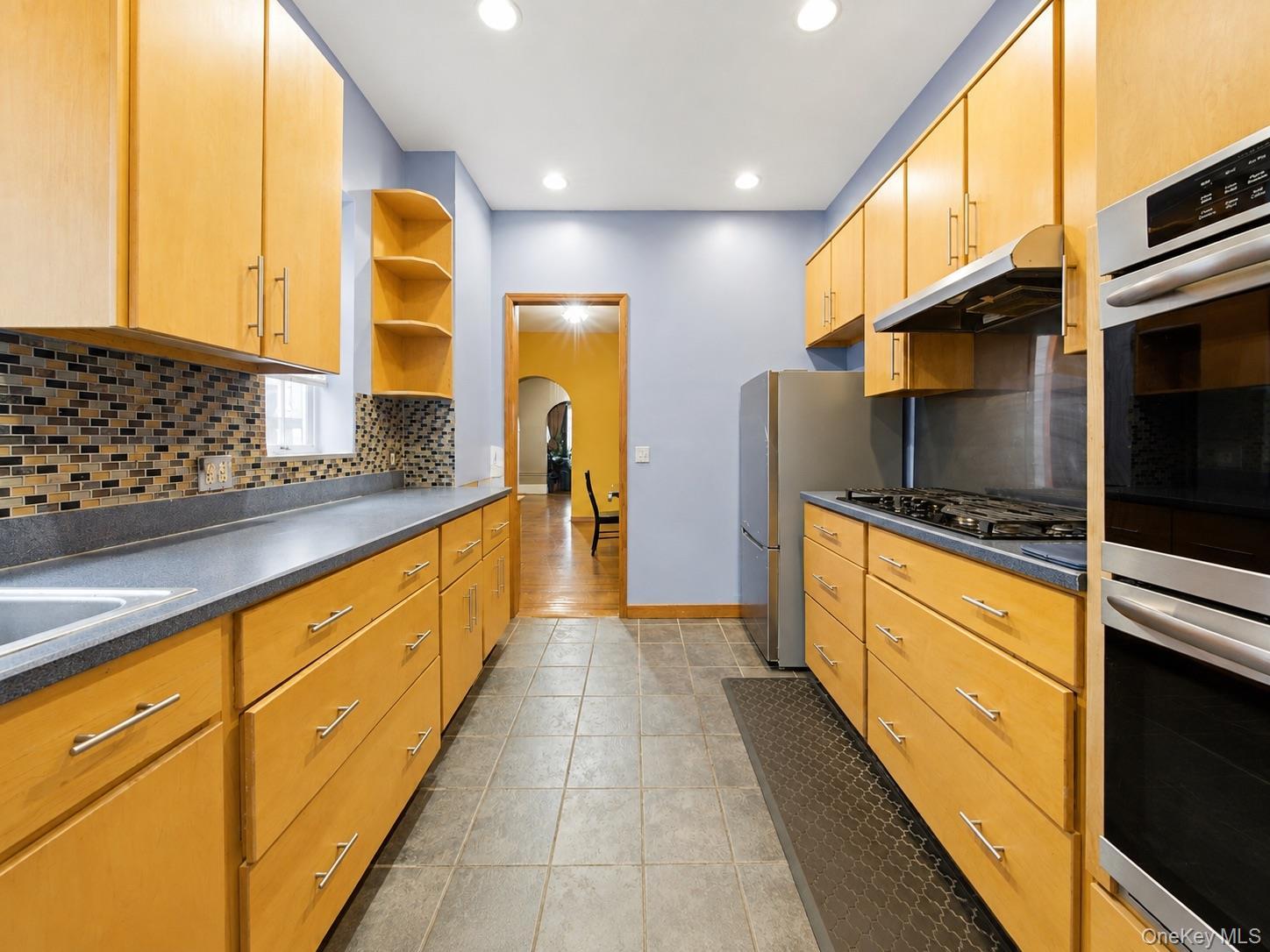 Single Family Brooklyn Avenue Brooklyn, NY 11213, MLS-1042989-6