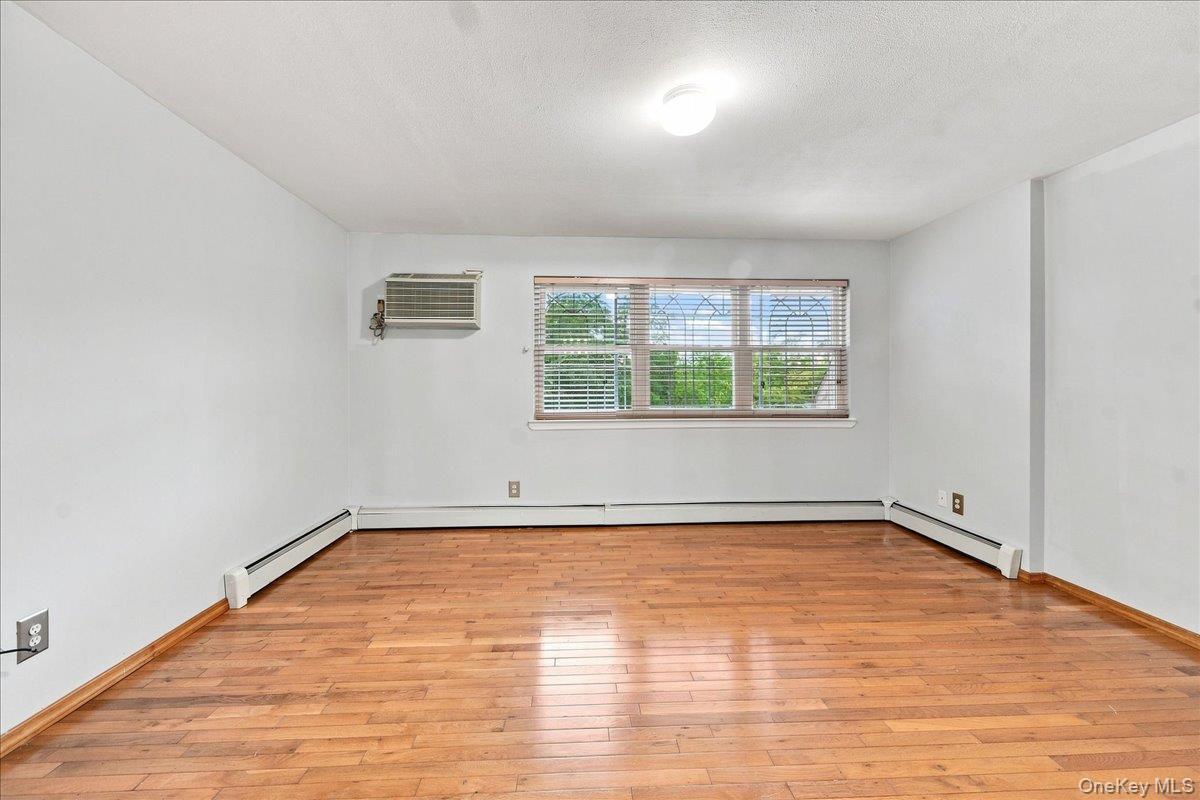 Single Family Stanton Court  Bronx, NY 10473, MLS-1043018-13
