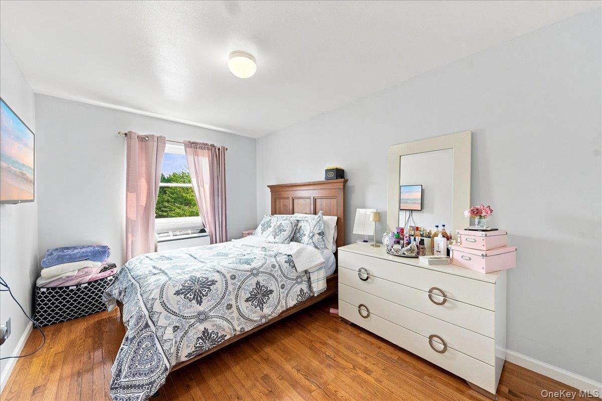 Single Family Stanton Court  Bronx, NY 10473, MLS-1043018-30