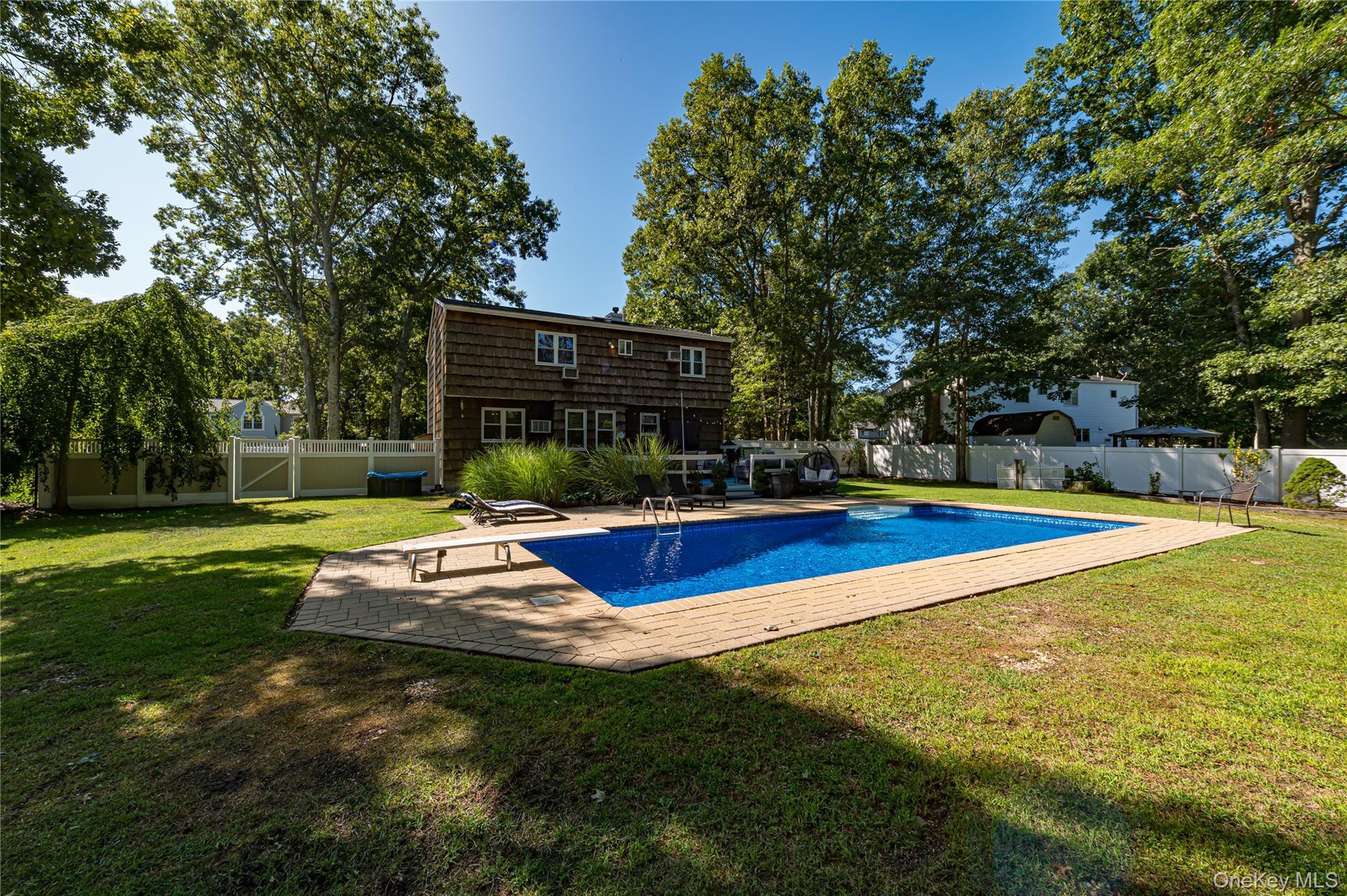 Single Family Golf Club Circle Suffolk County, NY 11949, MLS-1043023-21