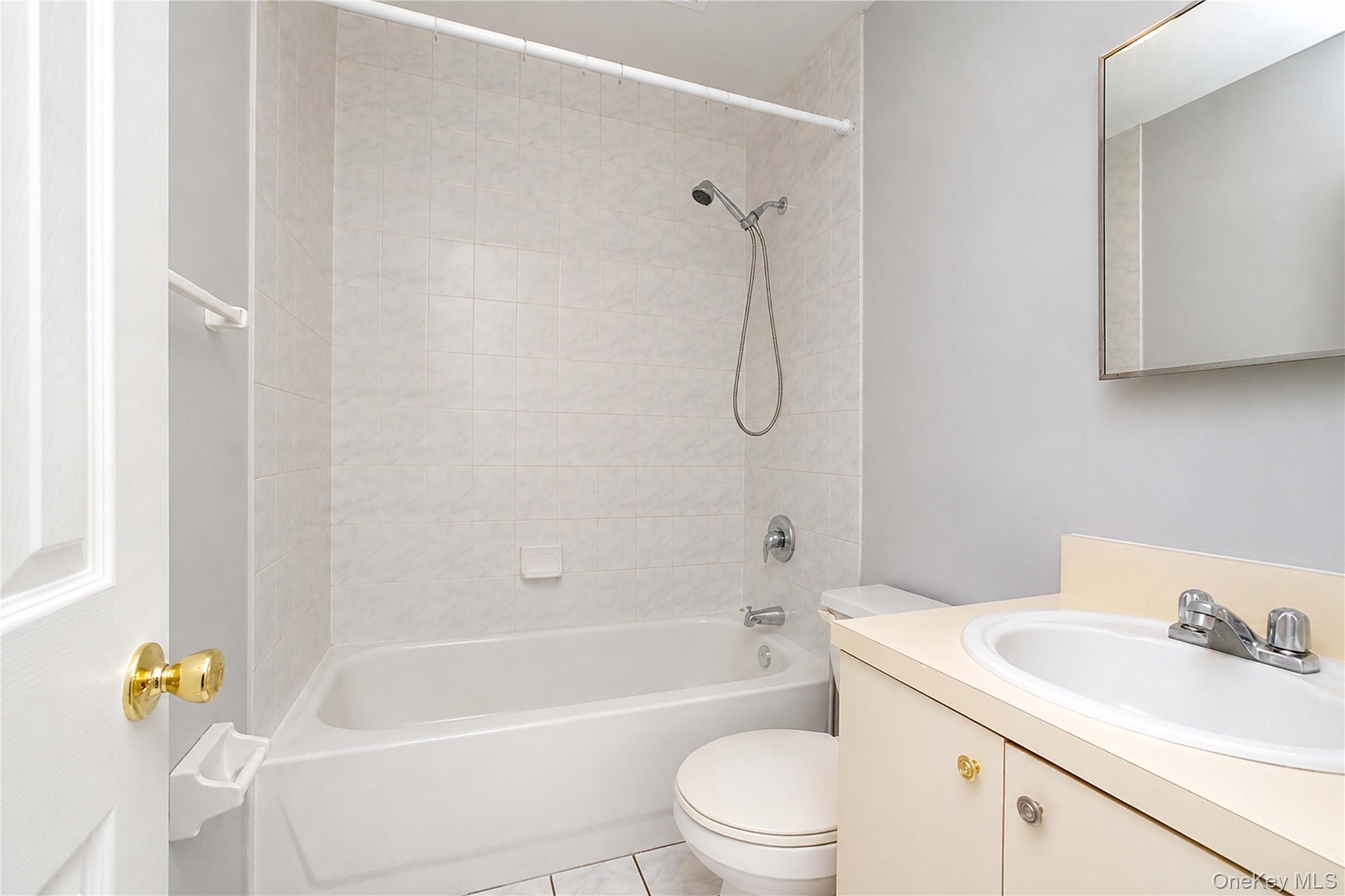 Single Family Rachel Court Staten Island, NY 10310, MLS-1043027-26