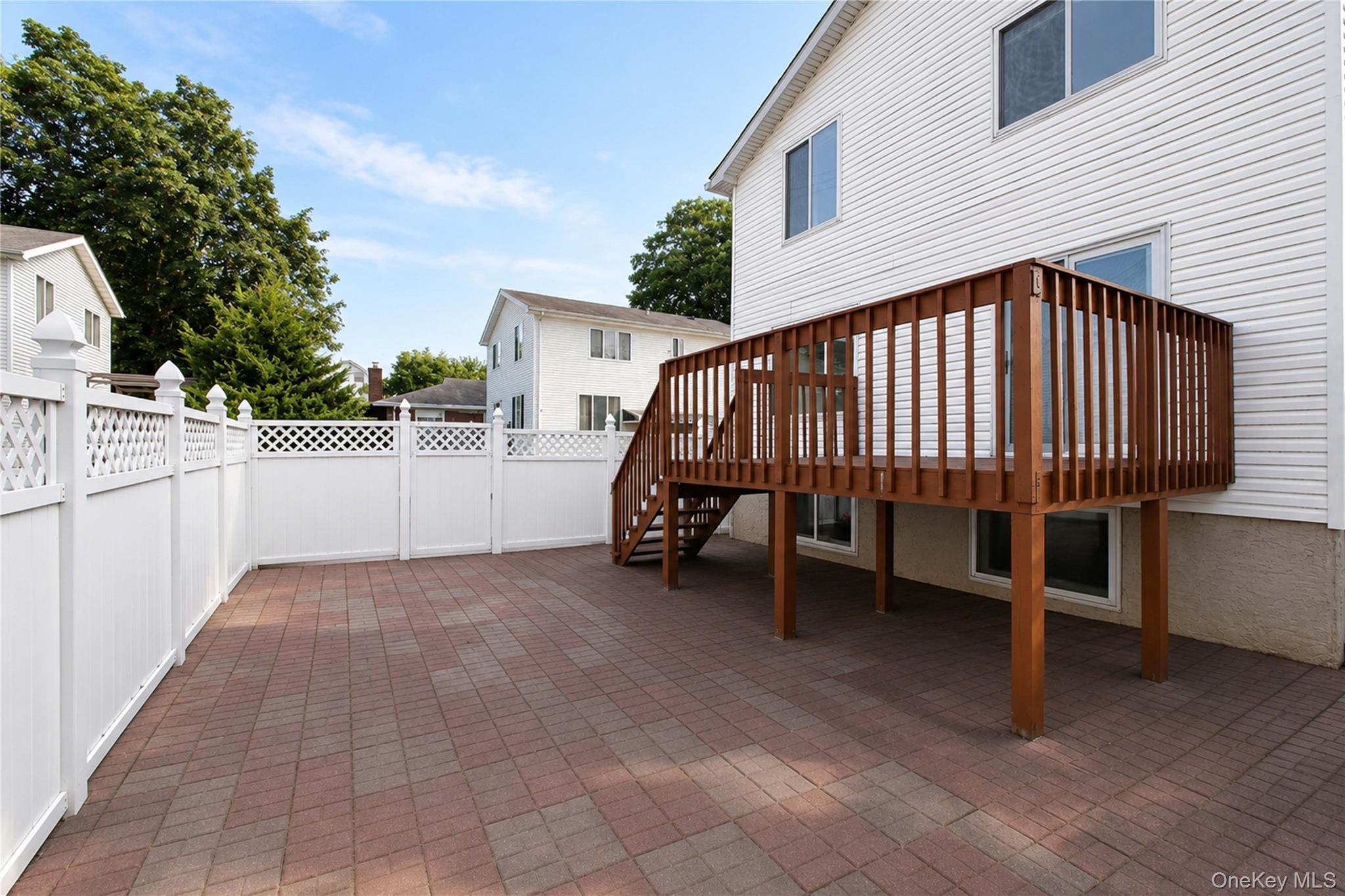 Single Family Rachel Court Staten Island, NY 10310, MLS-1043027-4