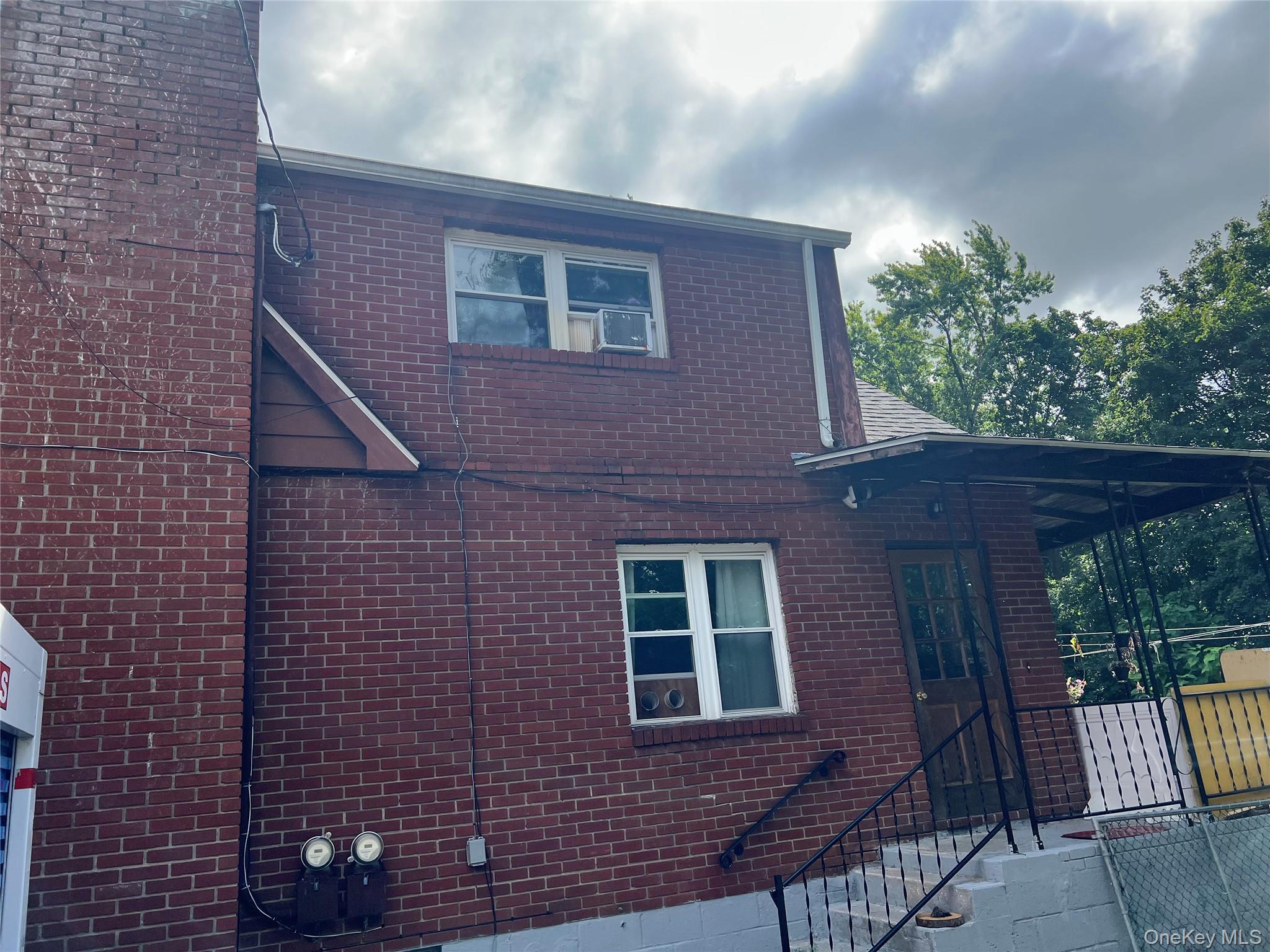 Single Family White Street Orange County, NY 12550, MLS-1043030-33